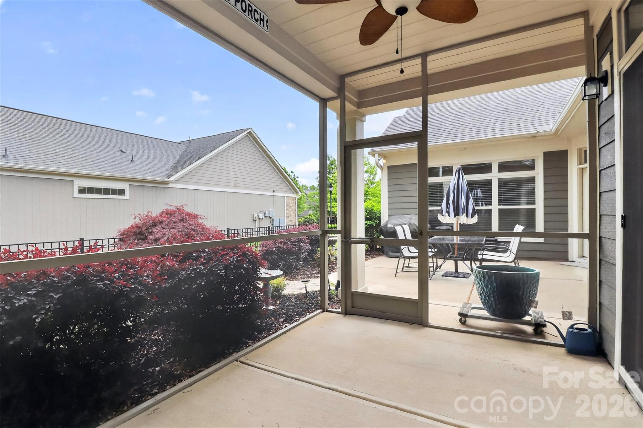 7933 Parknoll Drive — Huntersville