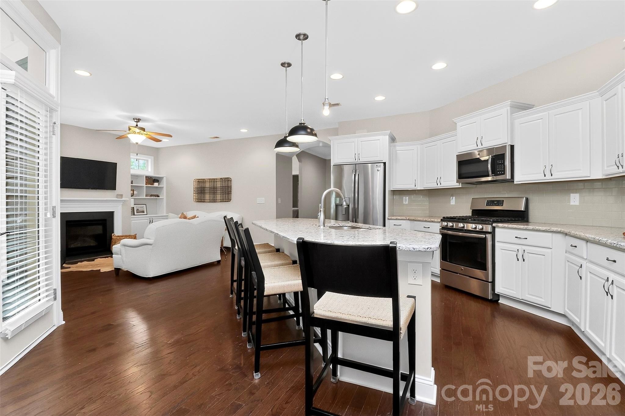 7933 Parknoll Drive — Huntersville