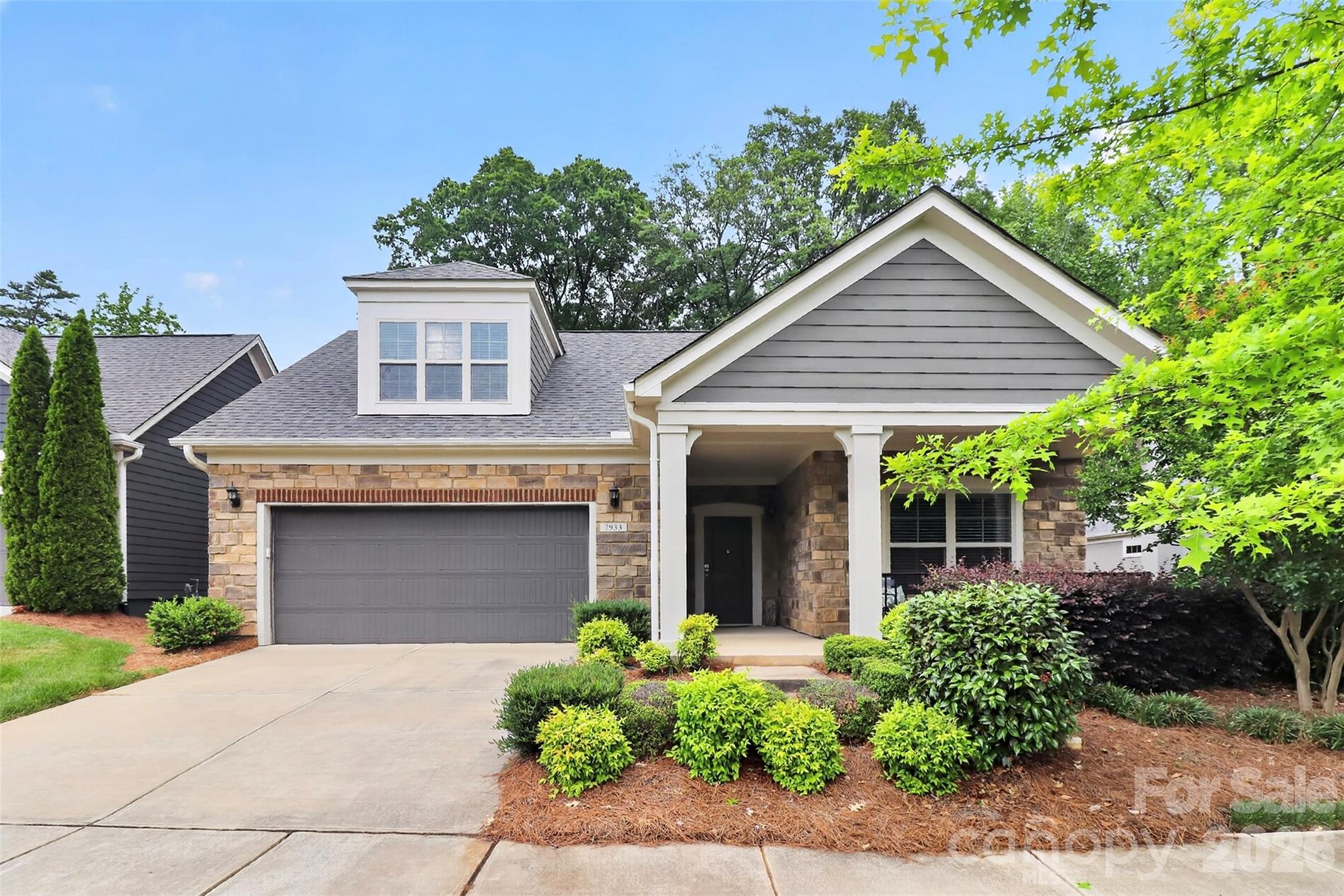7933 Parknoll Drive — Huntersville