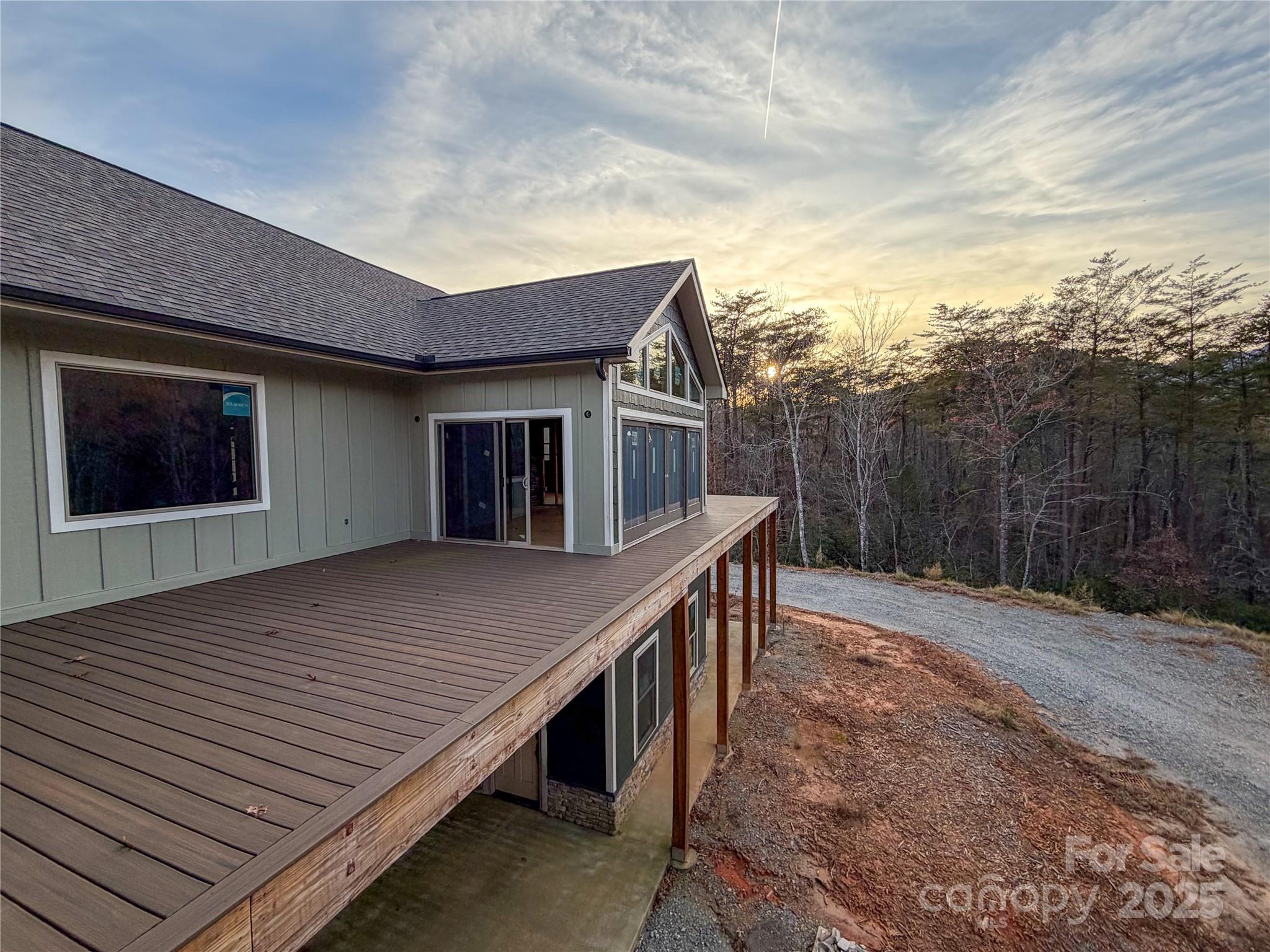 864 Matho Trace — Lake Lure