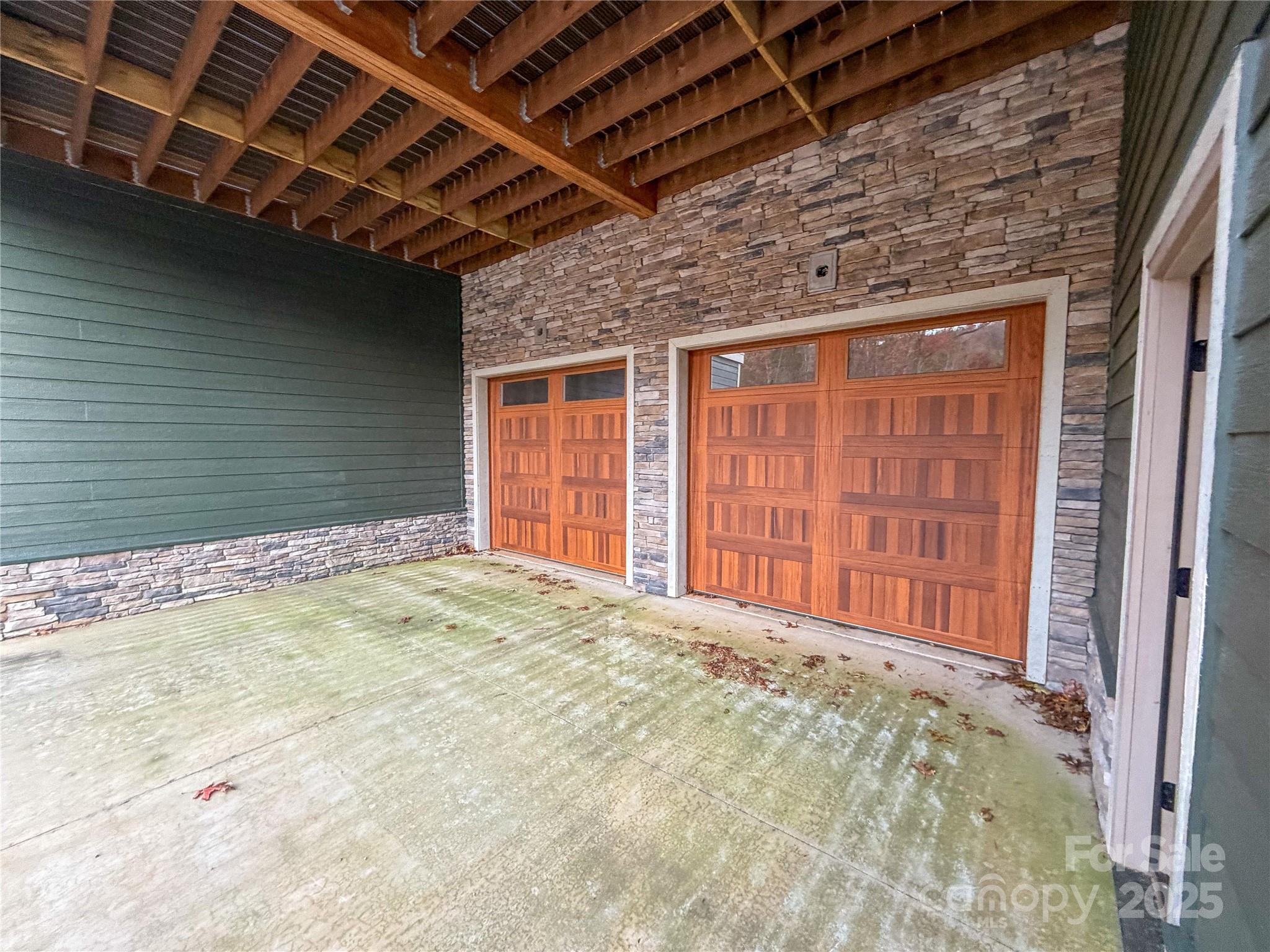 864 Matho Trace — Lake Lure