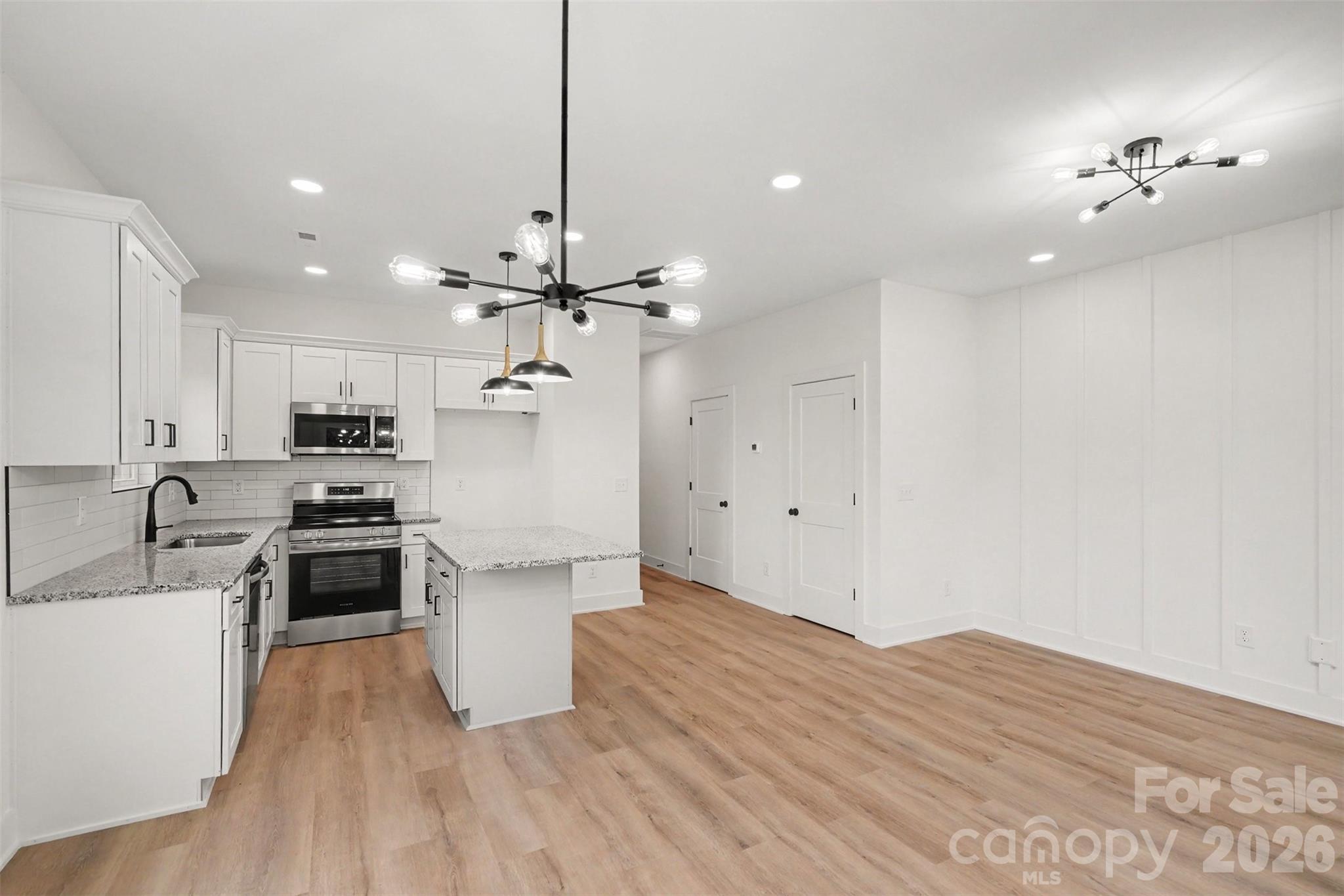7523 Lawyers Road — Charlotte