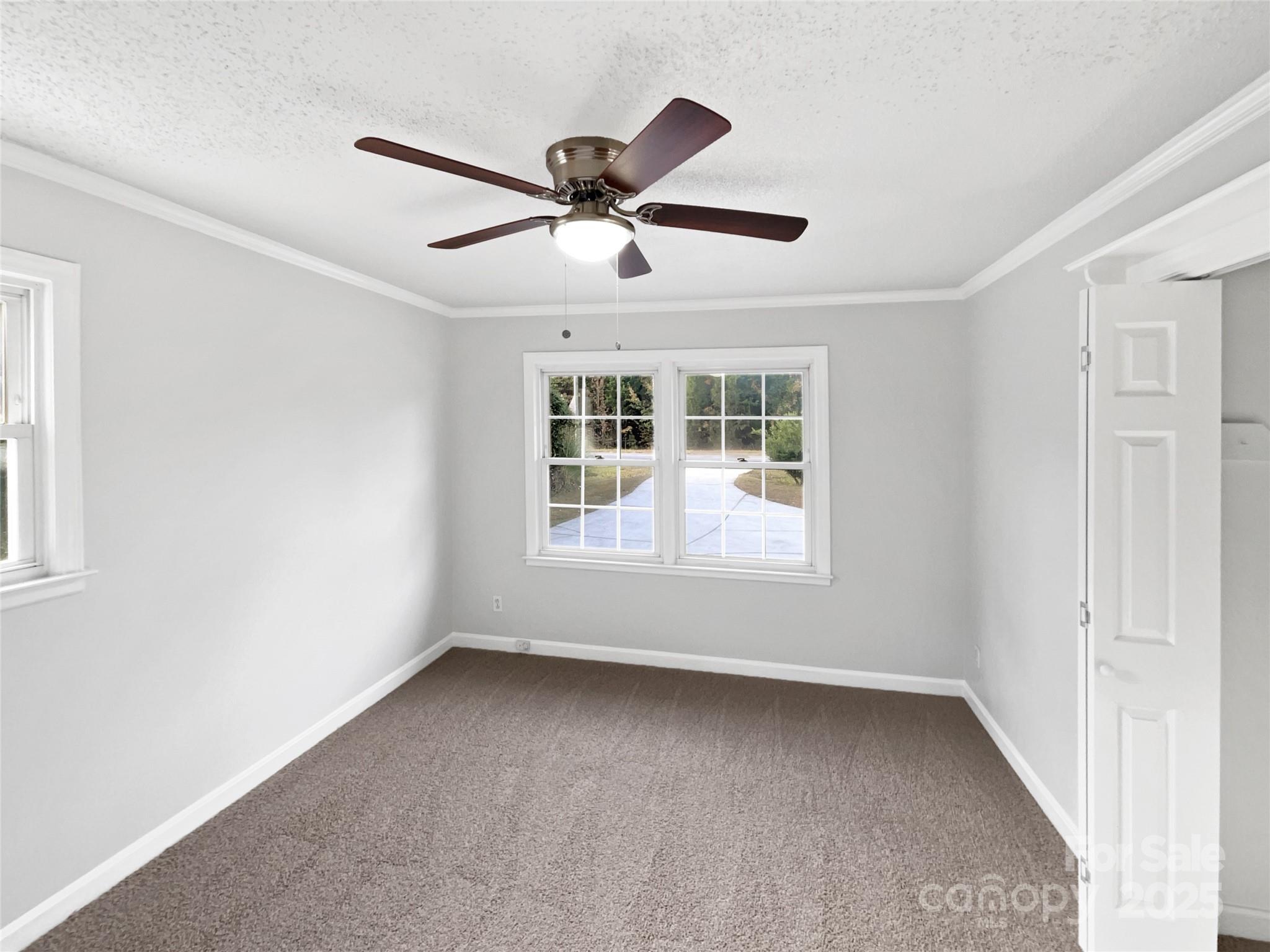 10120 Mount Holly Road — Charlotte