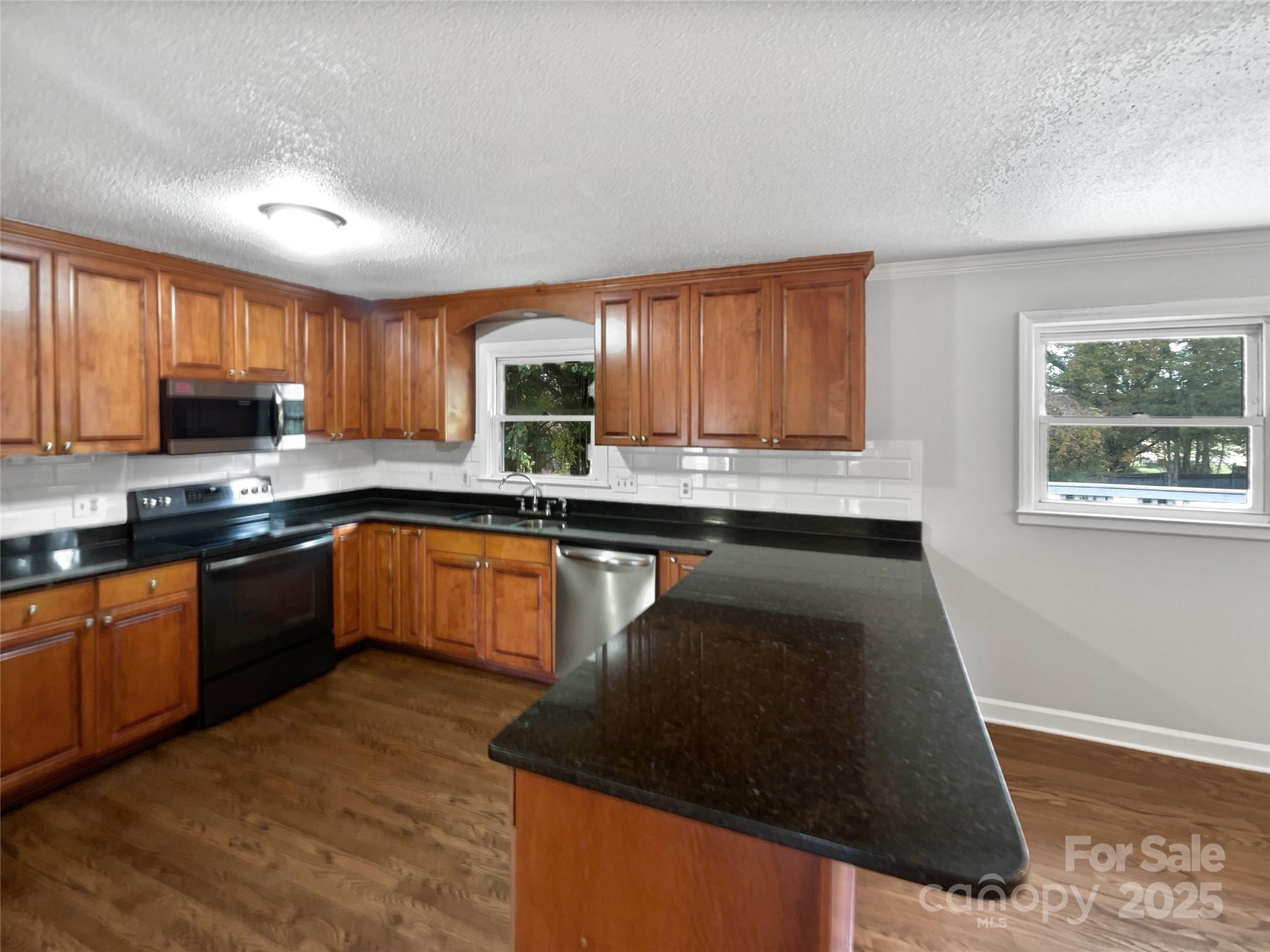 10120 Mount Holly Road — Charlotte