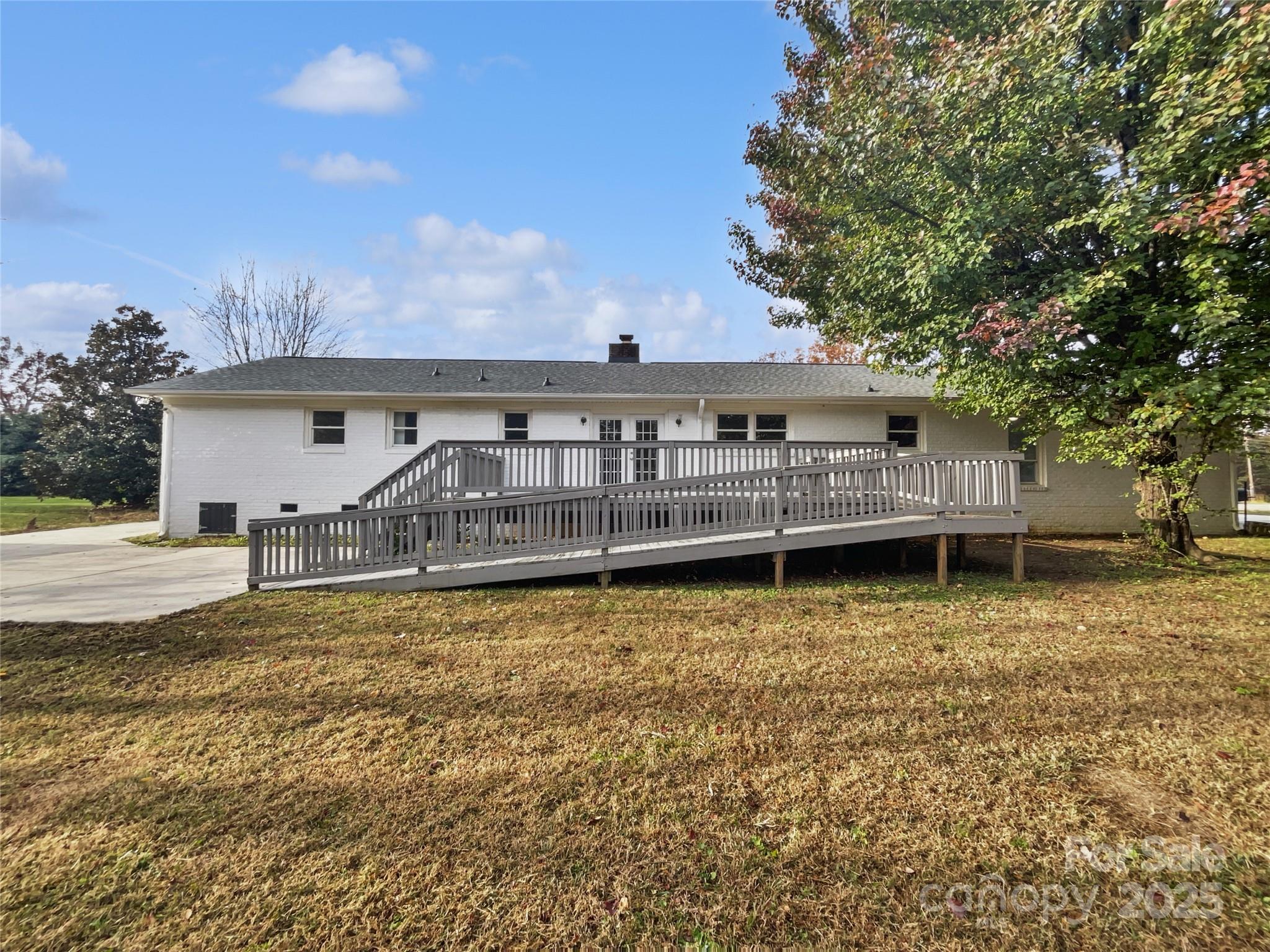 10120 Mount Holly Road — Charlotte