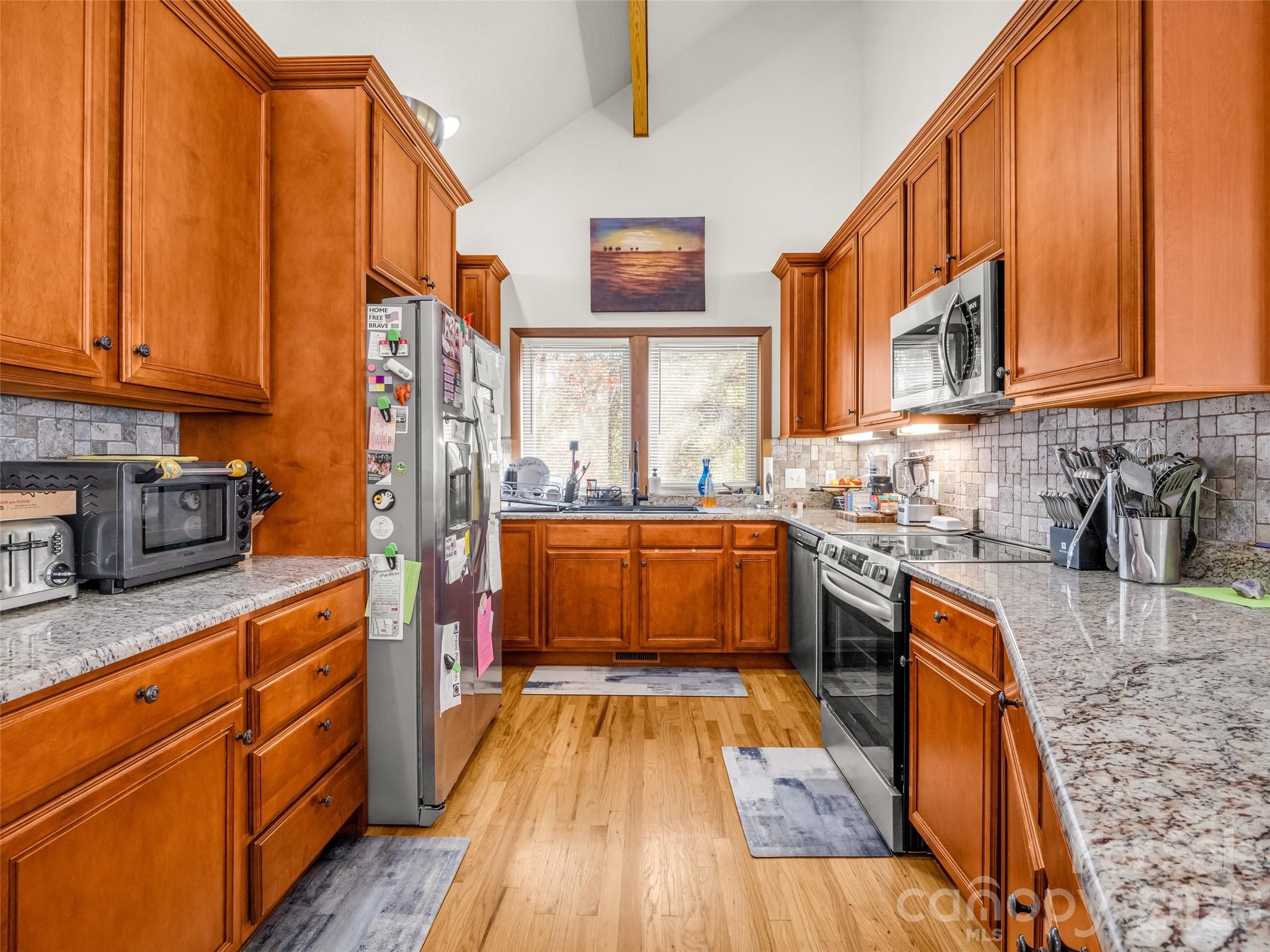 9 Fairway View Drive — Weaverville