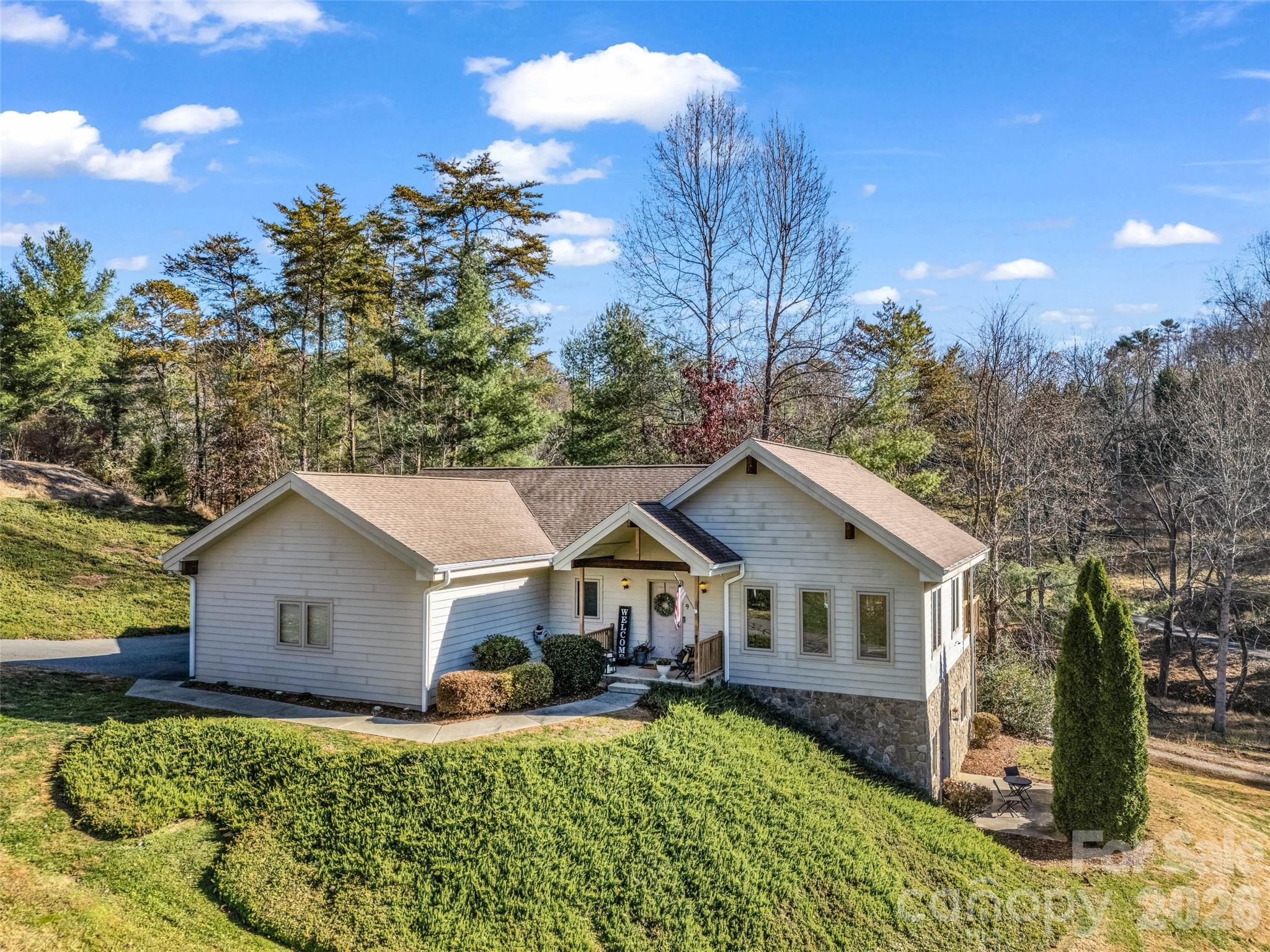 9 Fairway View Drive — Weaverville