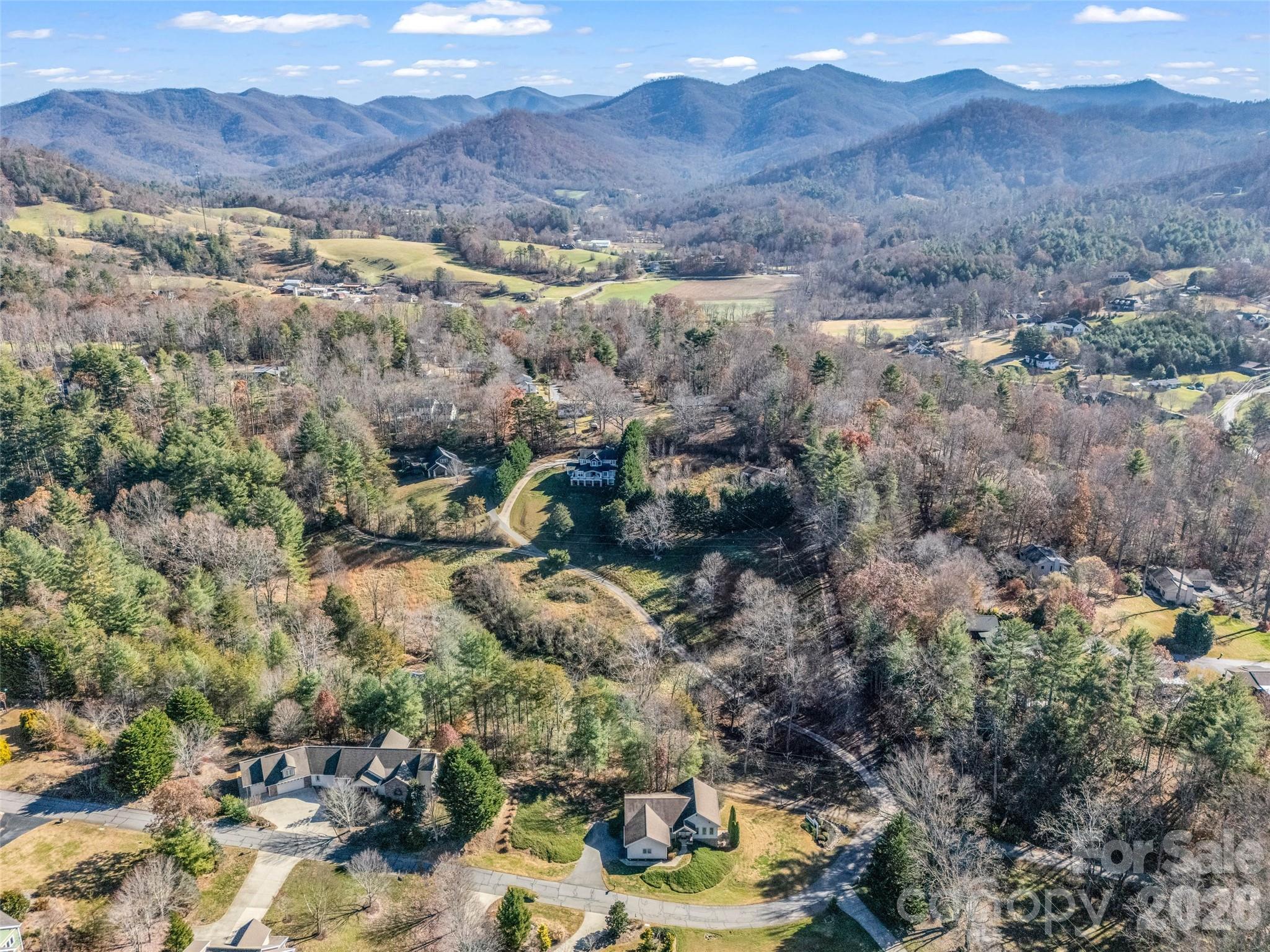 9 Fairway View Drive — Weaverville