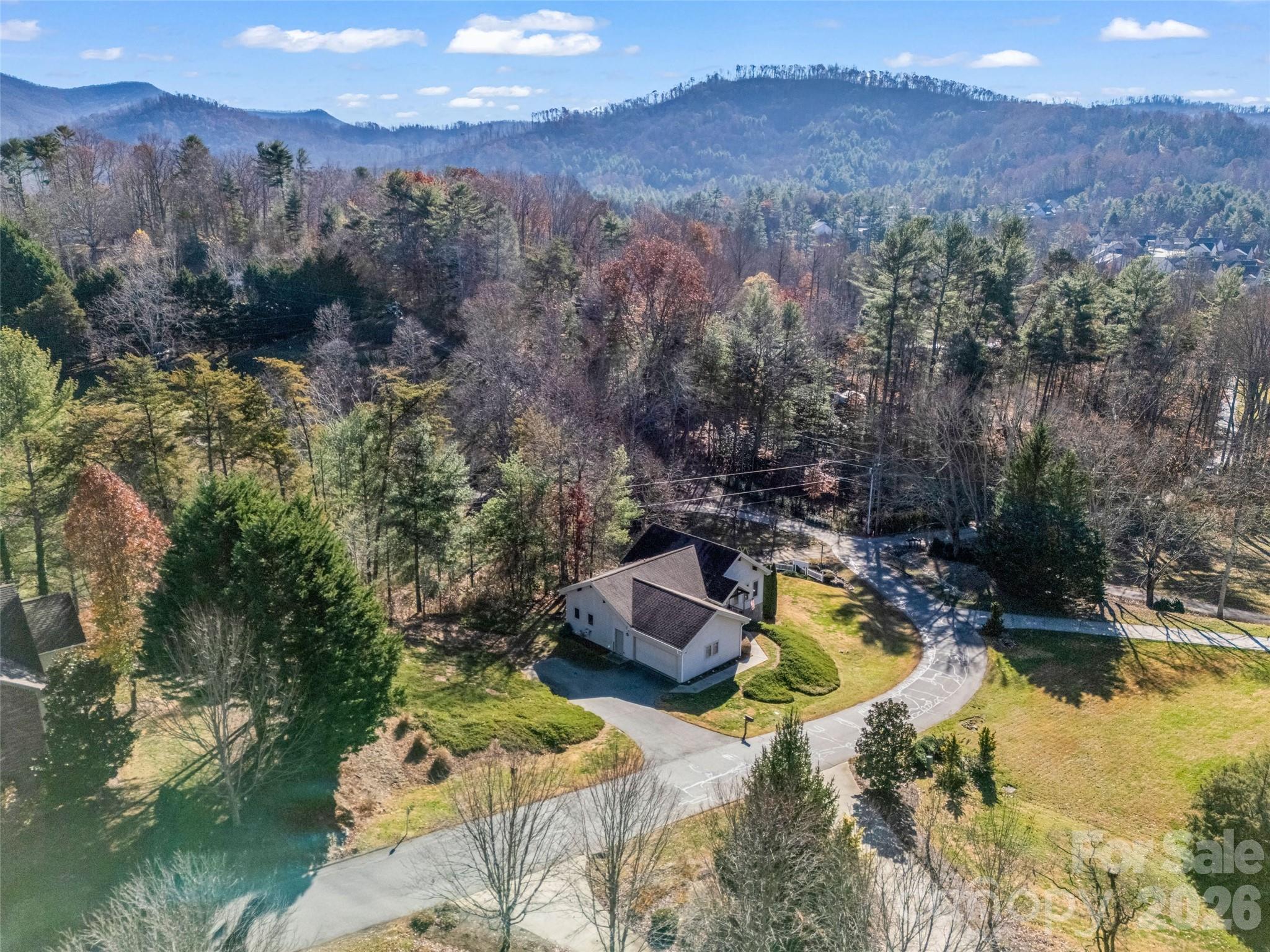 9 Fairway View Drive — Weaverville