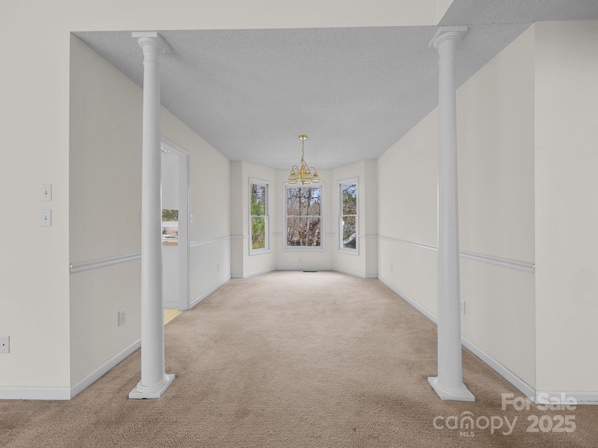 383 Woody Circle — Tryon