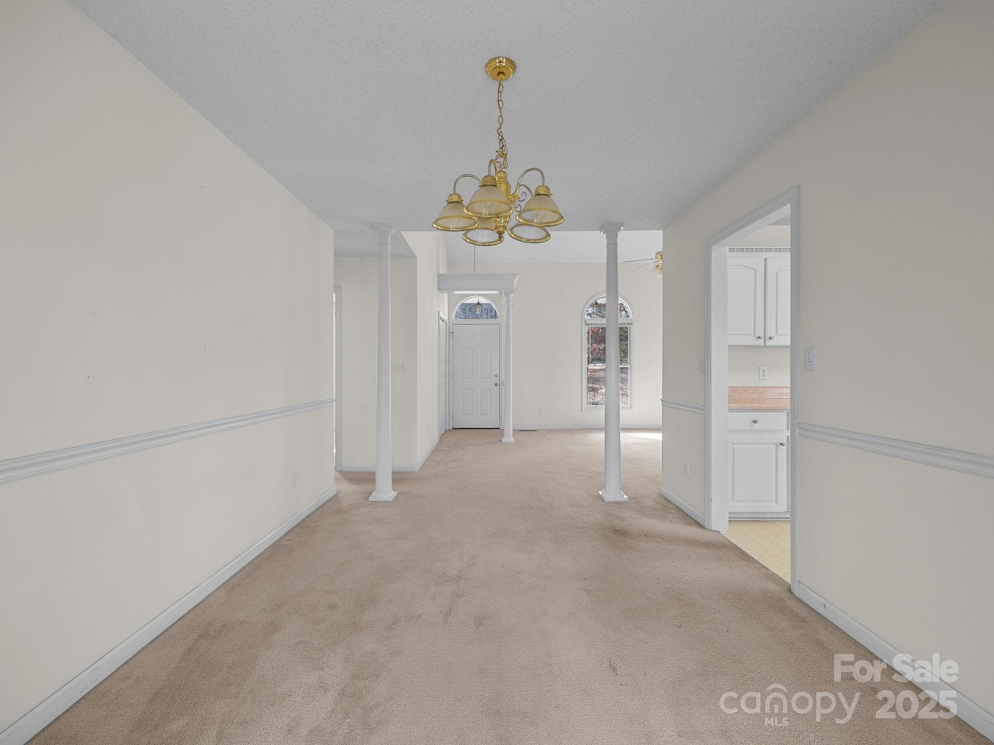 383 Woody Circle — Tryon