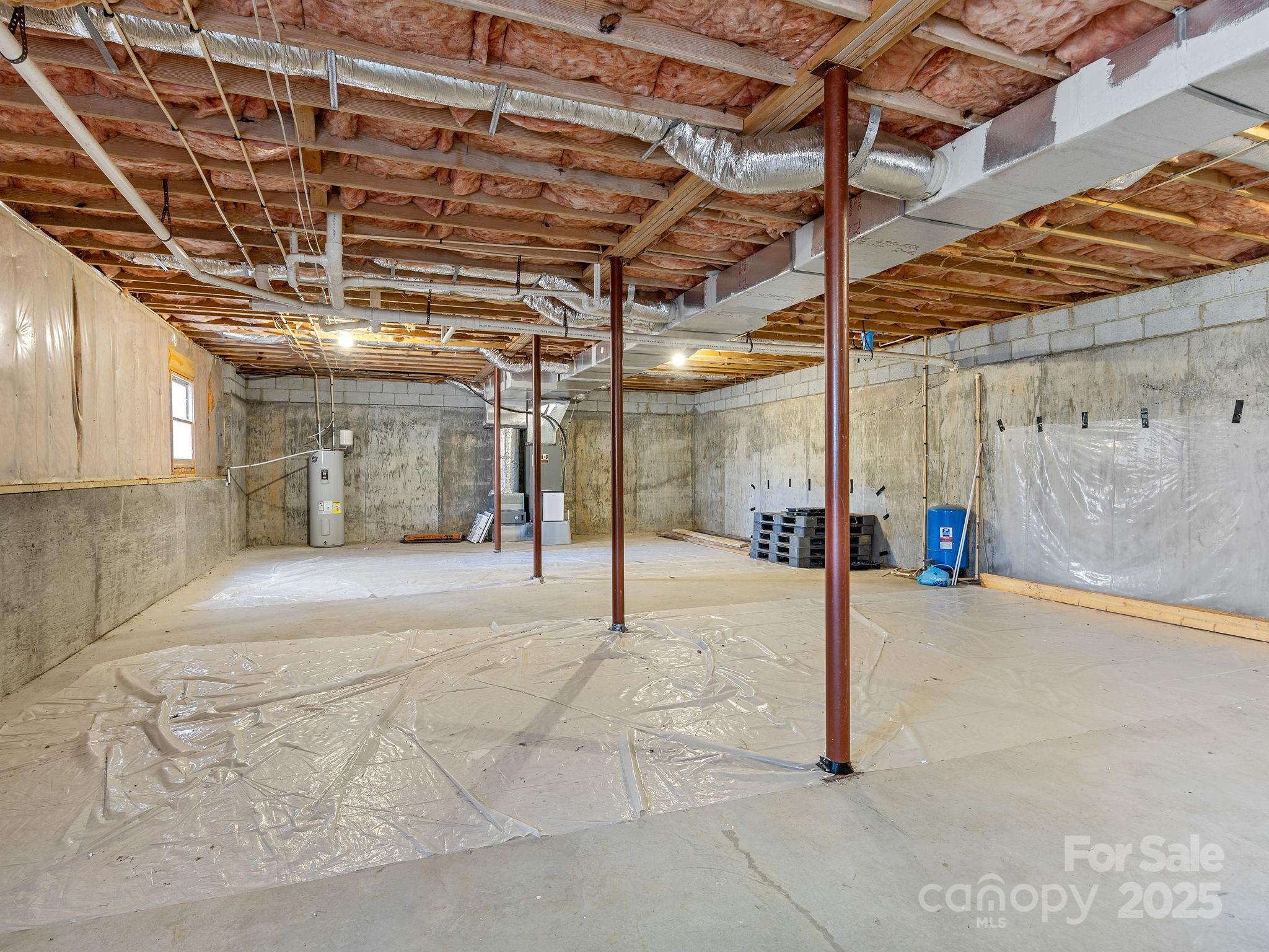 383 Woody Circle — Tryon