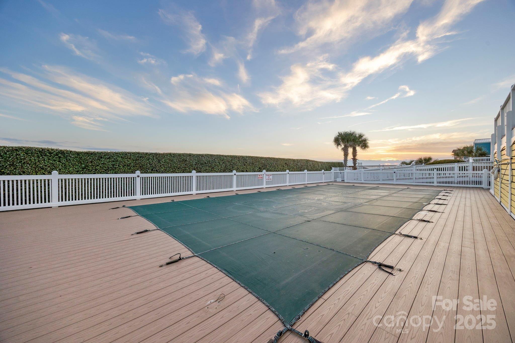 420 Cypress Ridge Drive SE — Bolivia