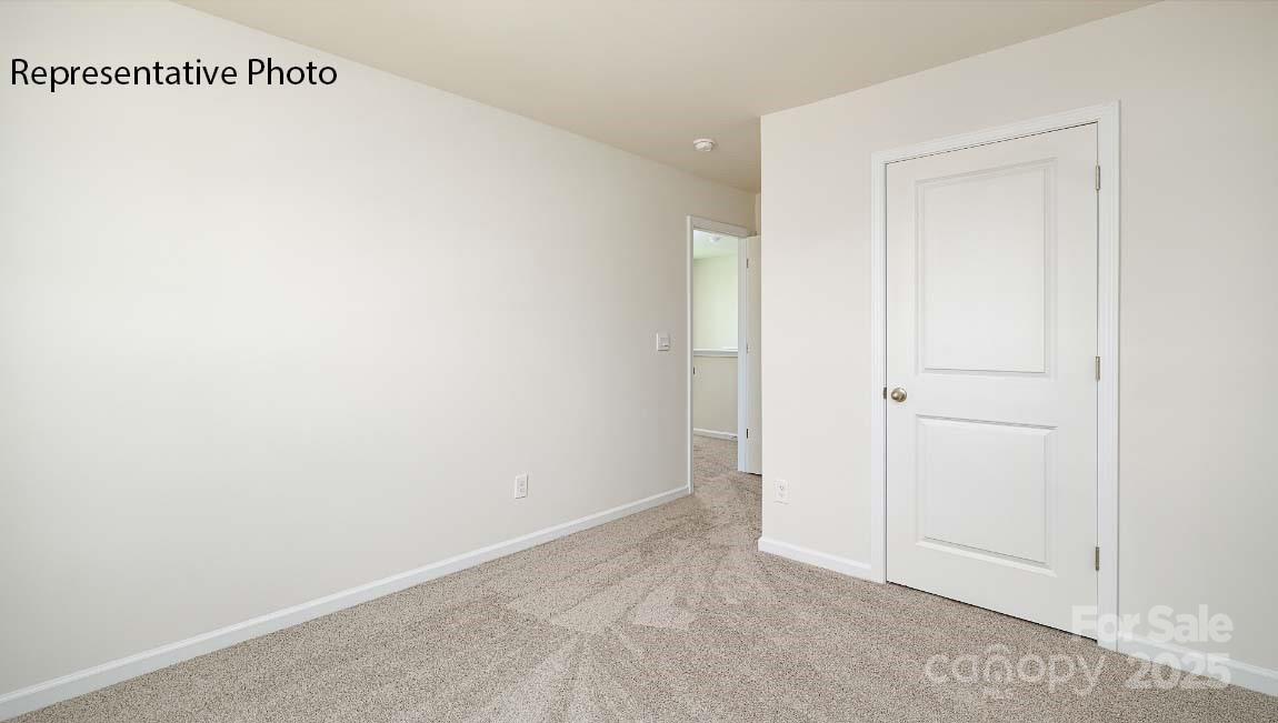 2054 10th Street SE — Hickory