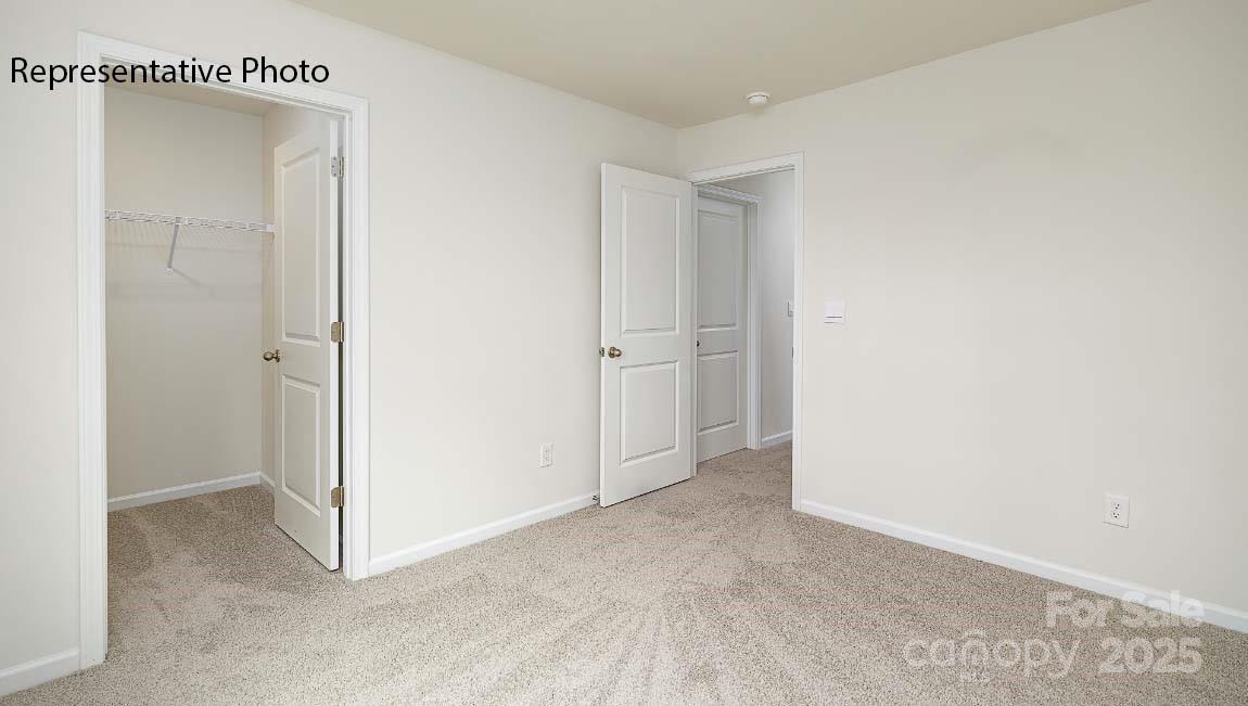 2054 10th Street SE — Hickory