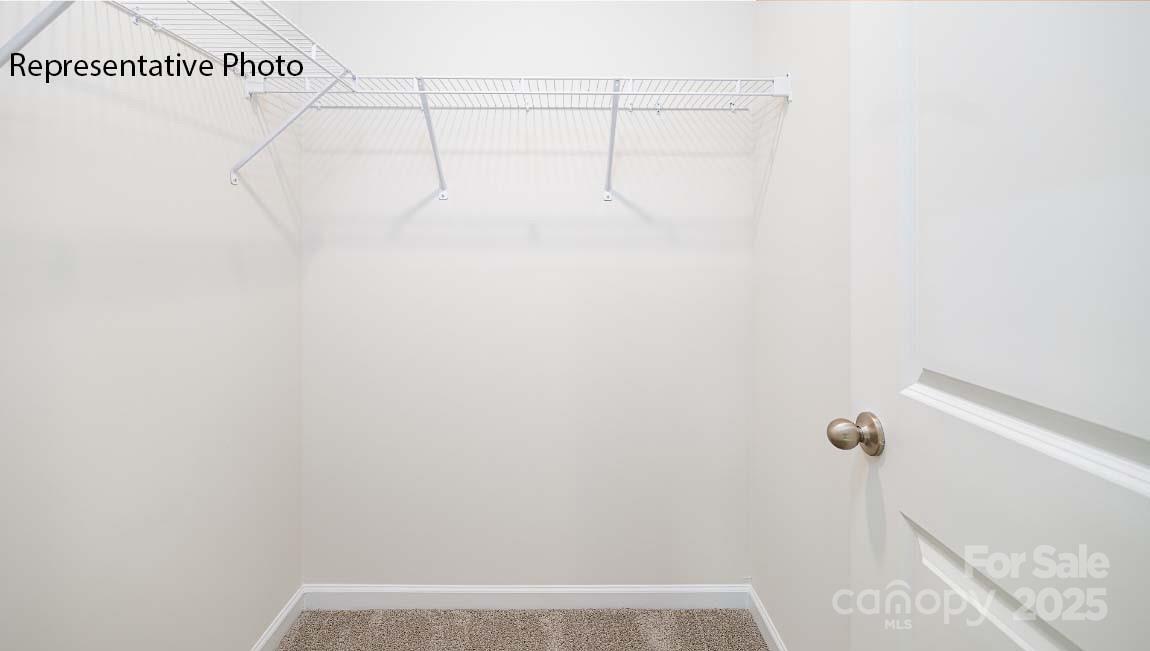 2054 10th Street SE — Hickory