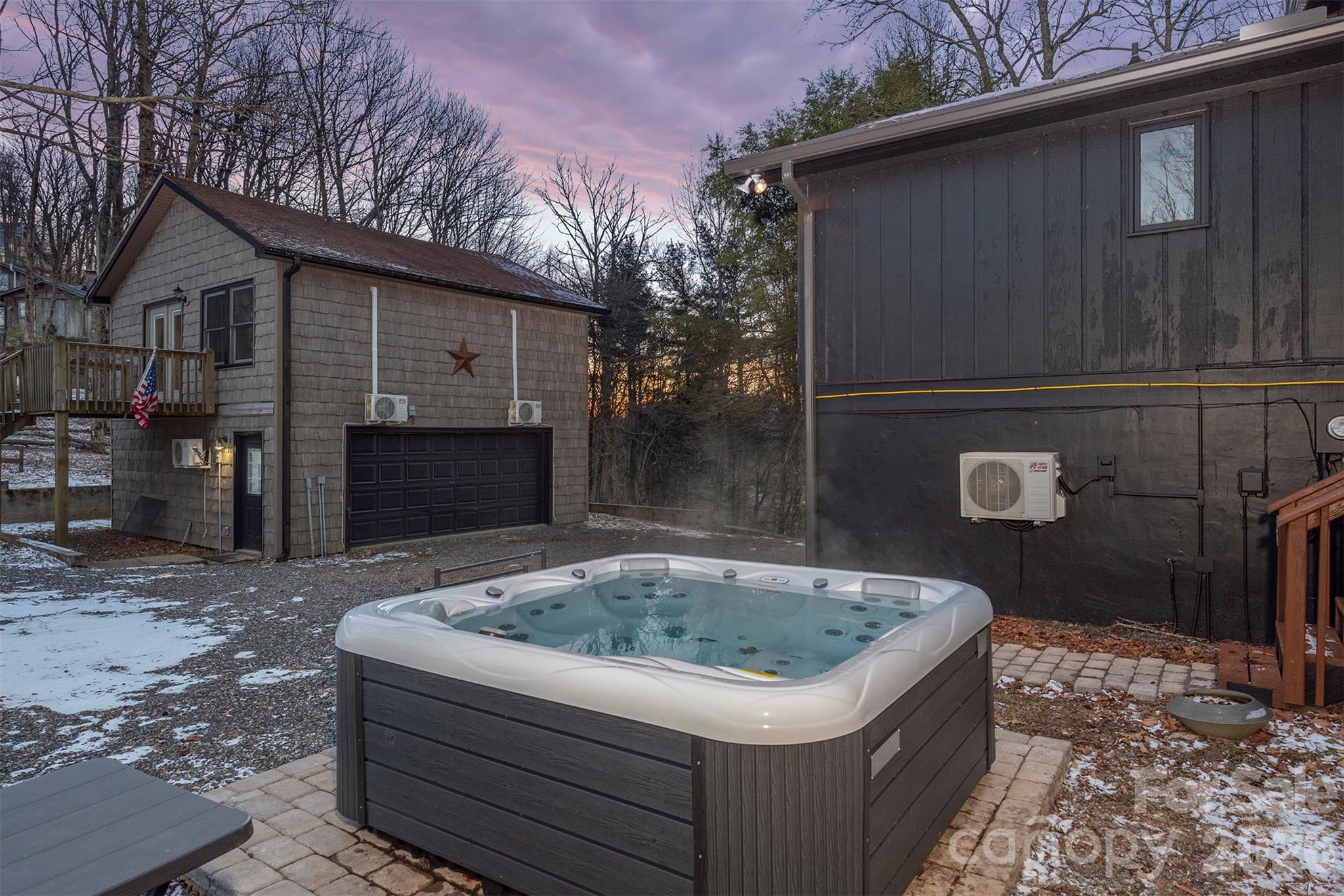 2338 El Miner Drive — Mars Hill