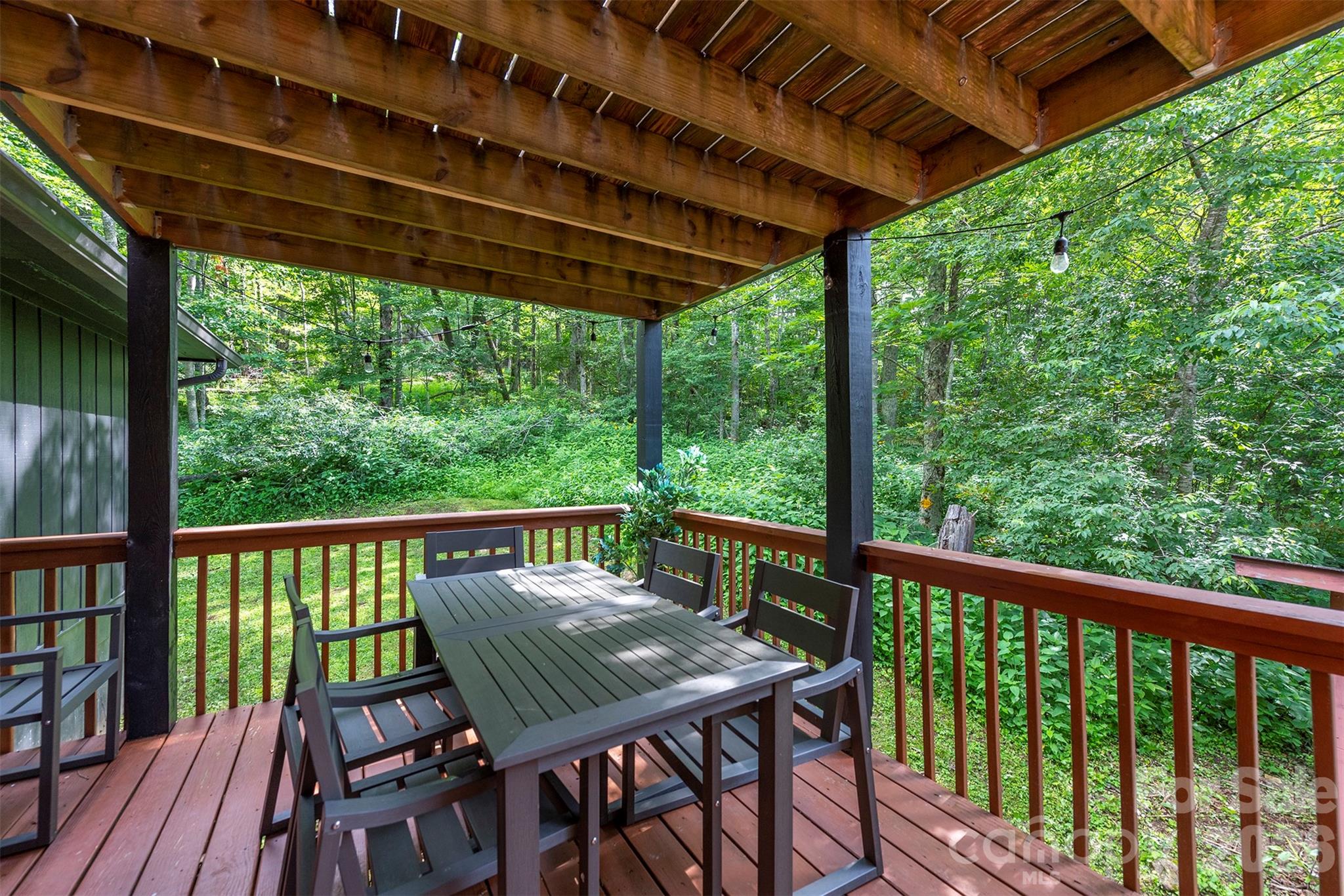 2338 El Miner Drive — Mars Hill