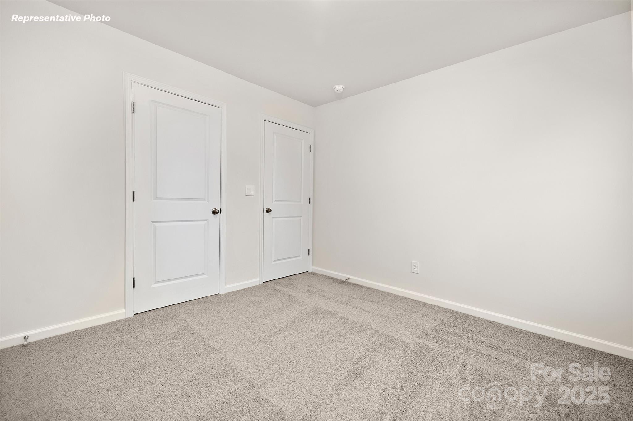 2058 10th Street SE — Hickory