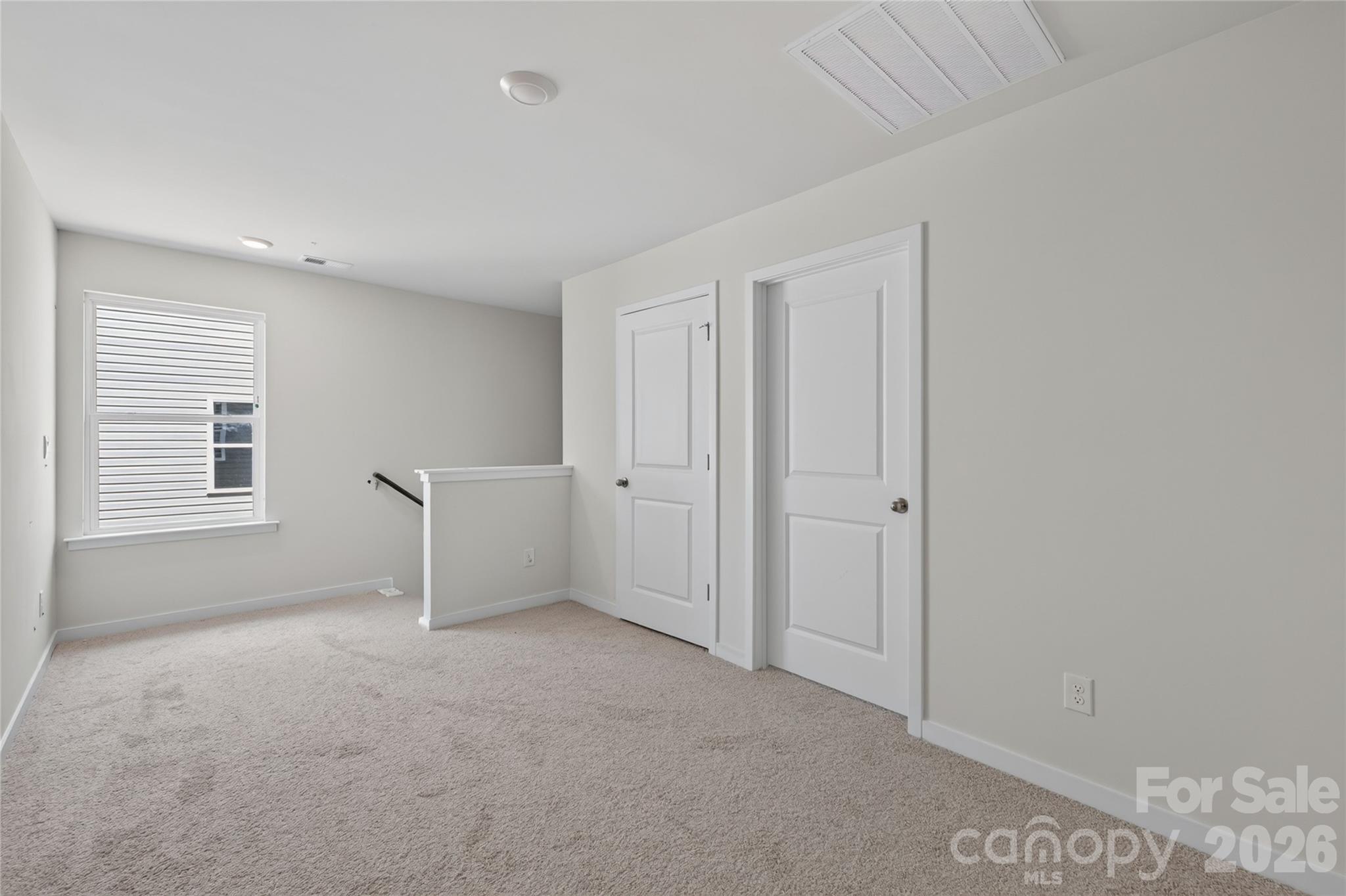 2058 10th Street SE — Hickory