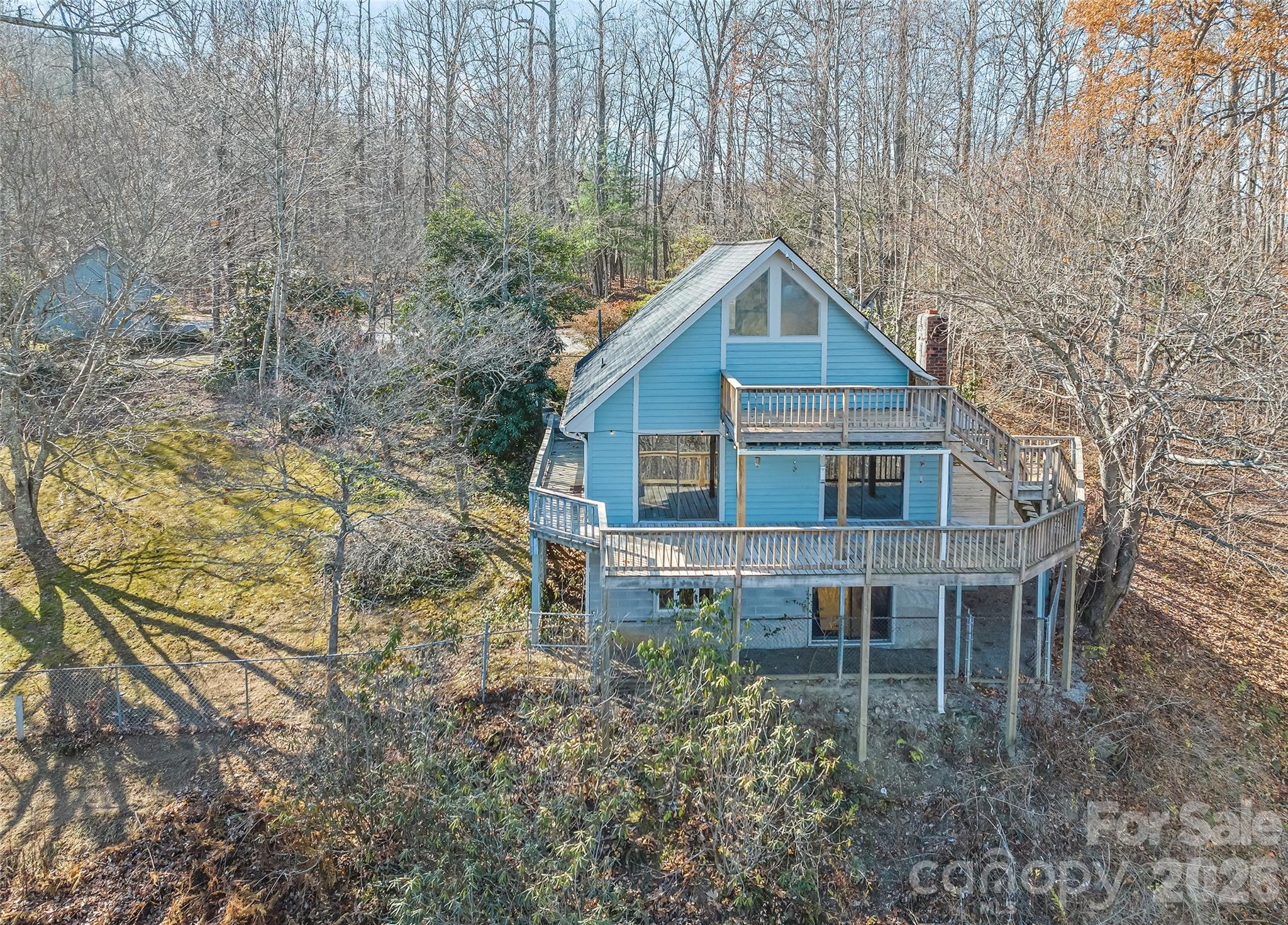 1350 Davis Mountain Road — Hendersonville