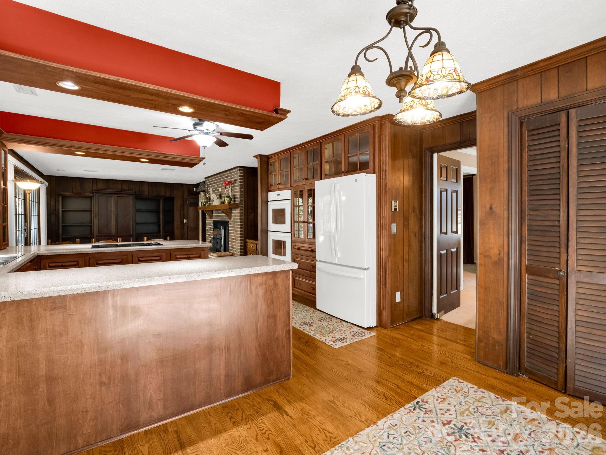 1867 Fruitland Road — Hendersonville
