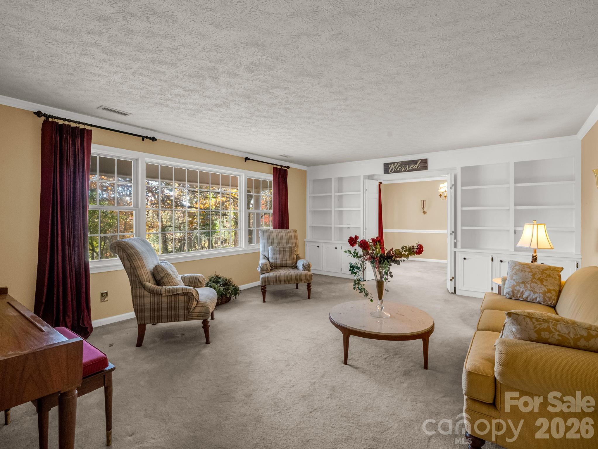 1867 Fruitland Road — Hendersonville