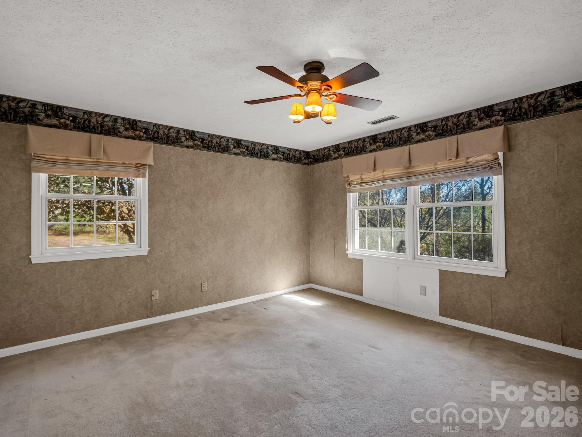1867 Fruitland Road — Hendersonville