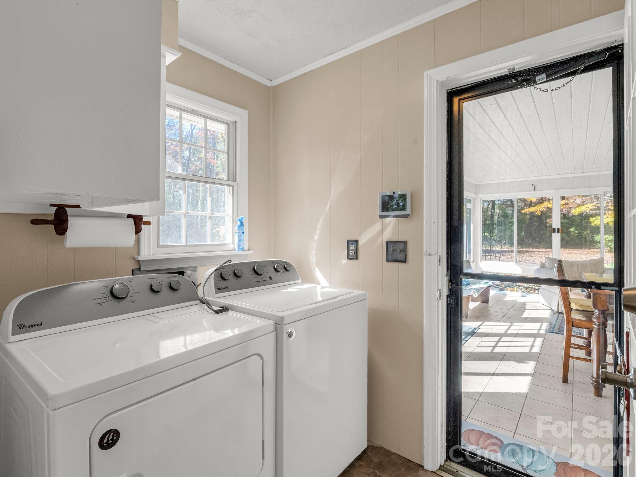 1867 Fruitland Road — Hendersonville