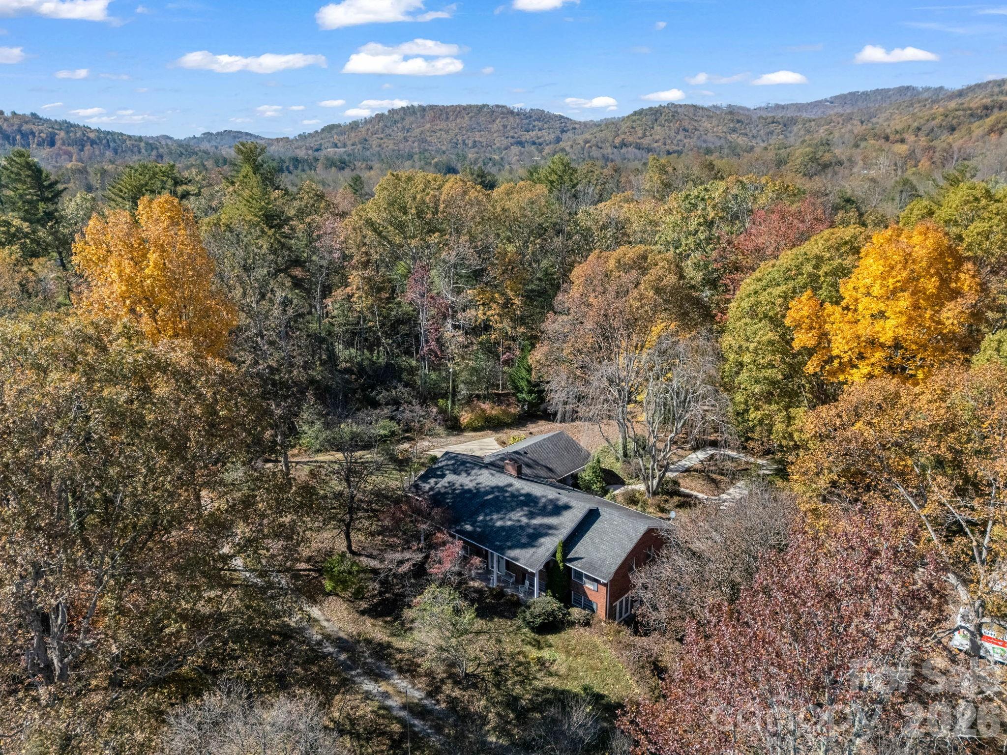 1867 Fruitland Road — Hendersonville