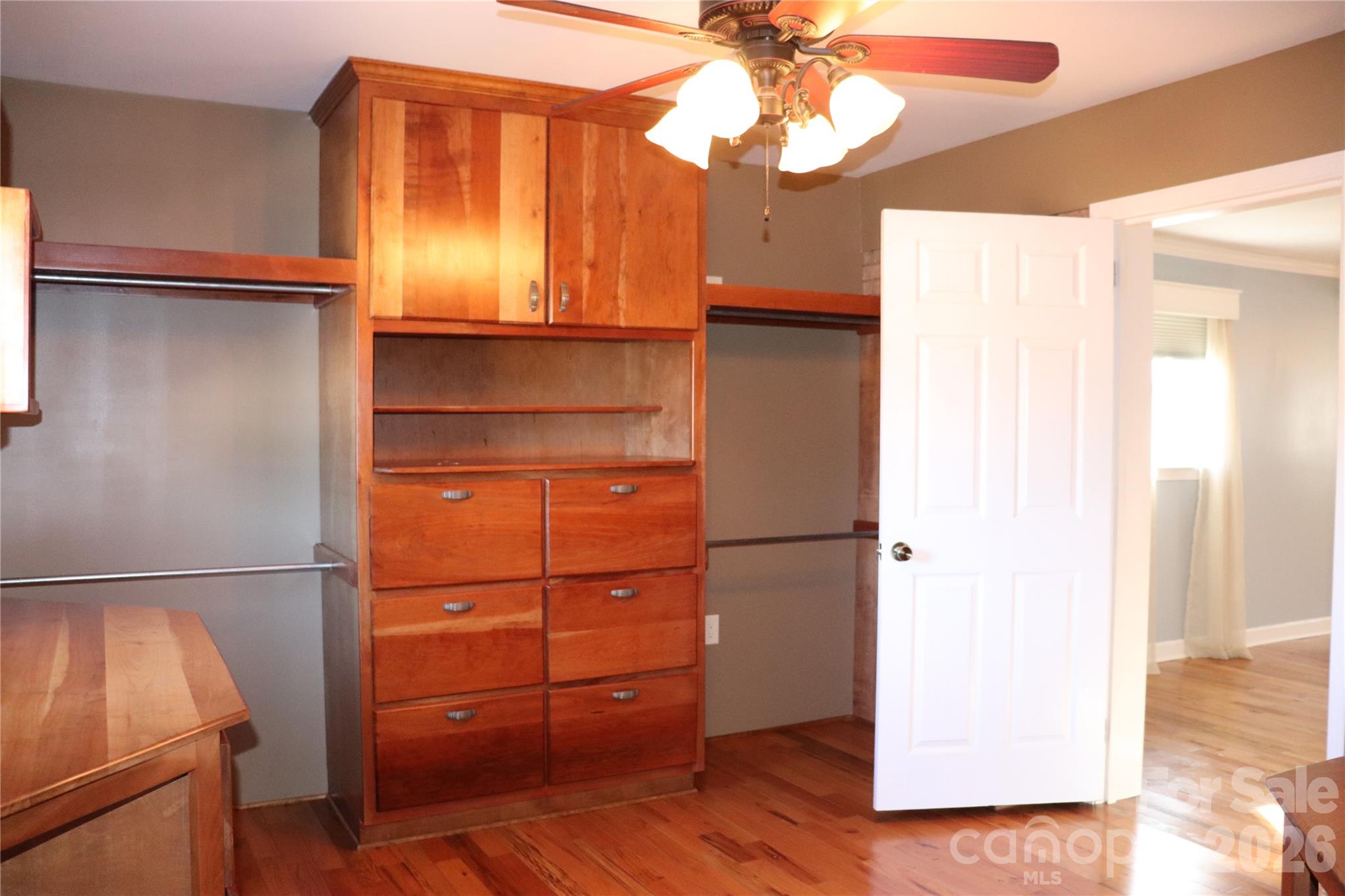 3041 Heffner Place — Hudson