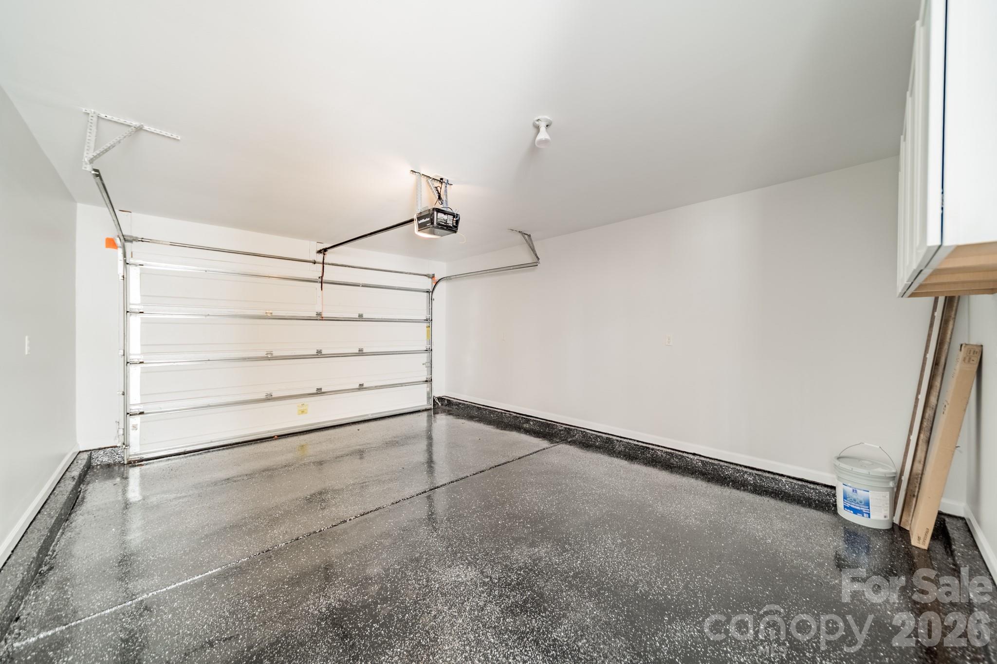 18426 W Catawba Avenue — Cornelius