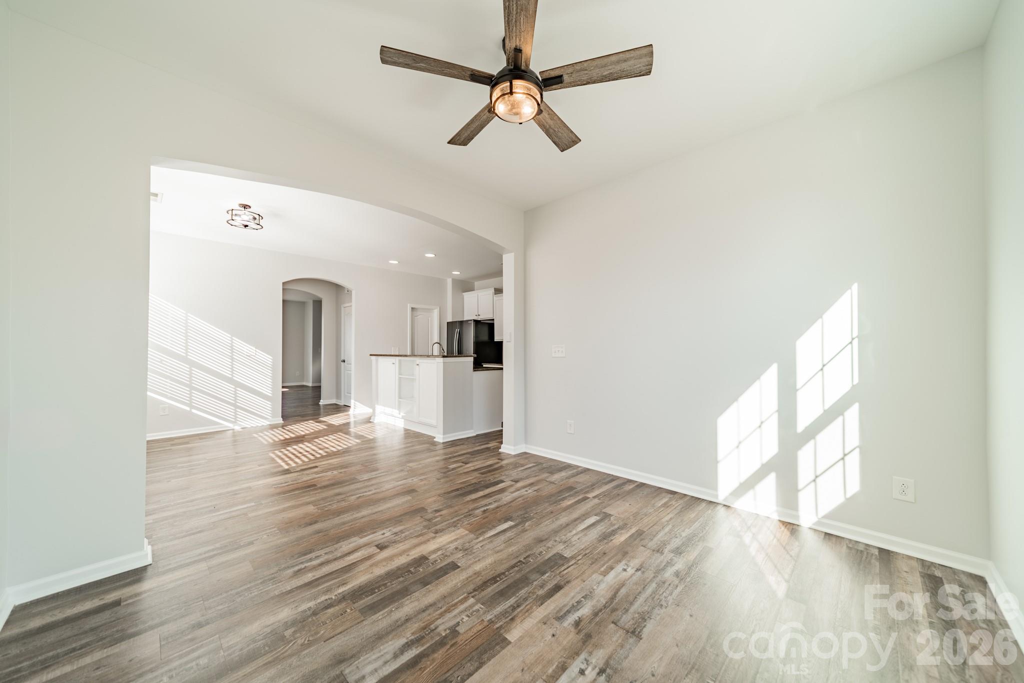 18426 W Catawba Avenue — Cornelius