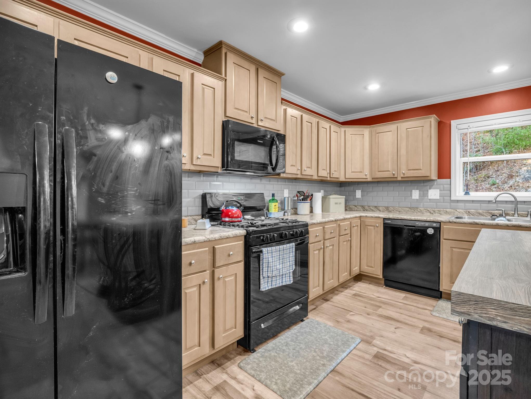 48 Rainbow Lake Circle — Black Mountain