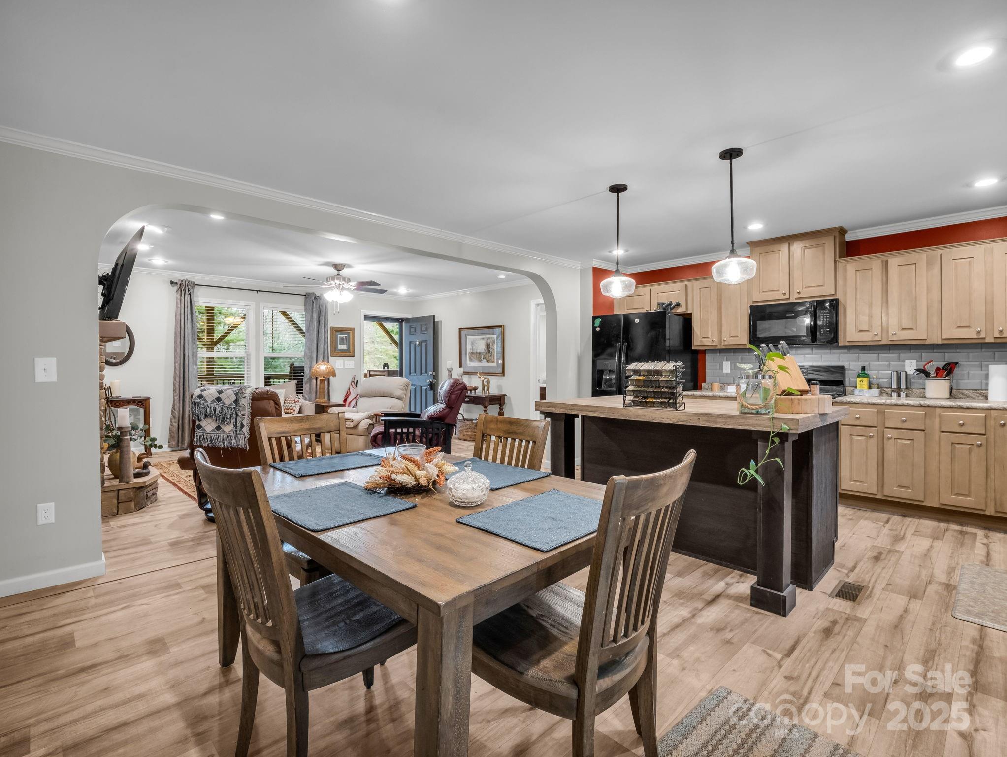 48 Rainbow Lake Circle — Black Mountain