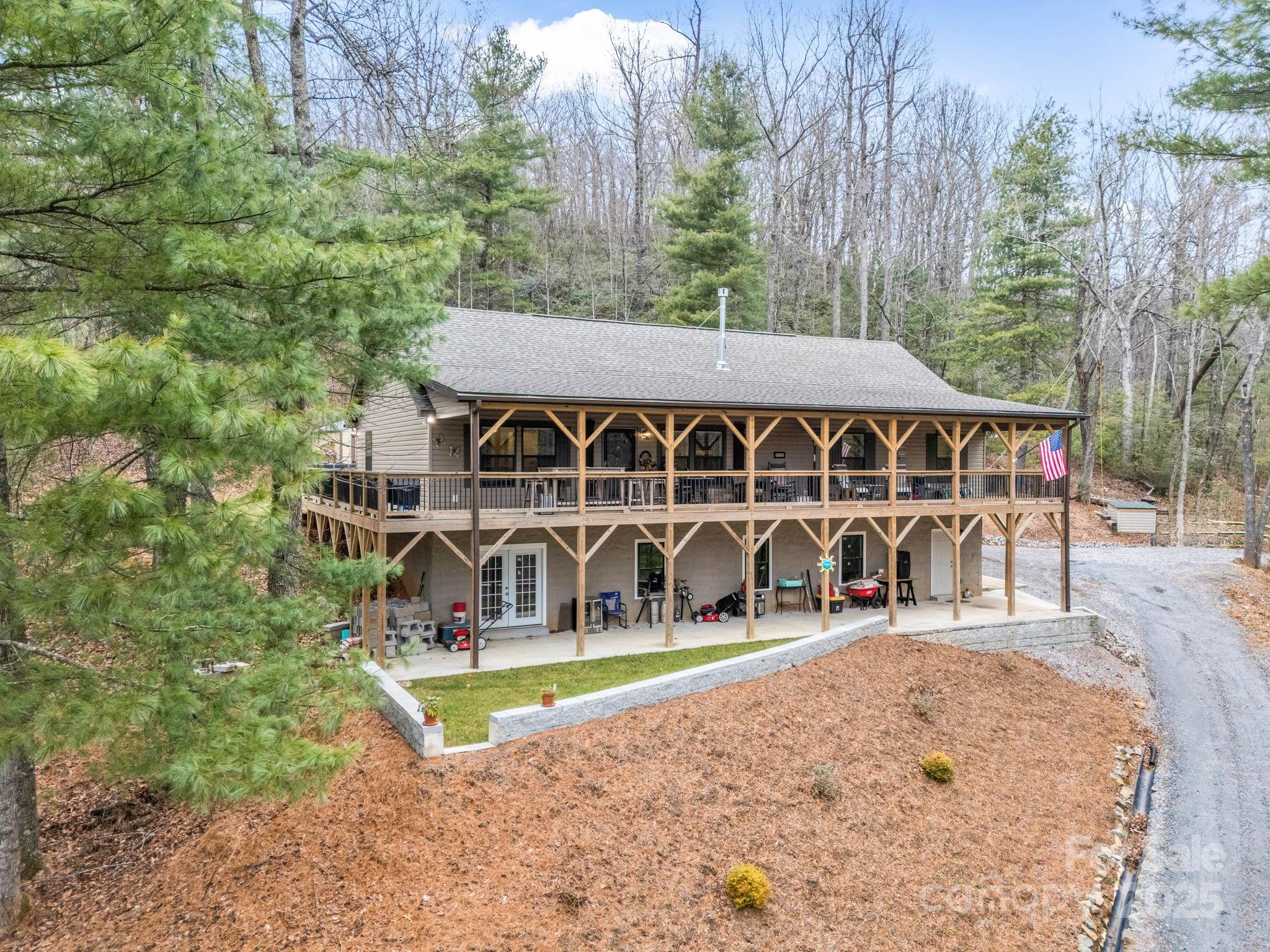 48 Rainbow Lake Circle — Black Mountain