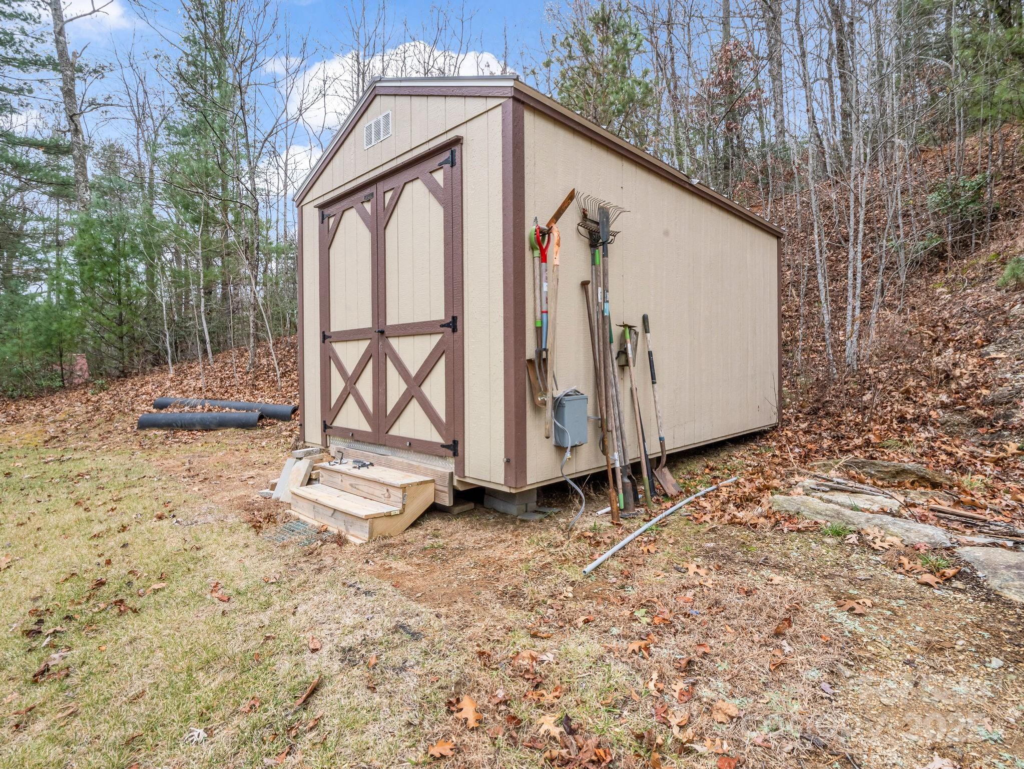 48 Rainbow Lake Circle — Black Mountain
