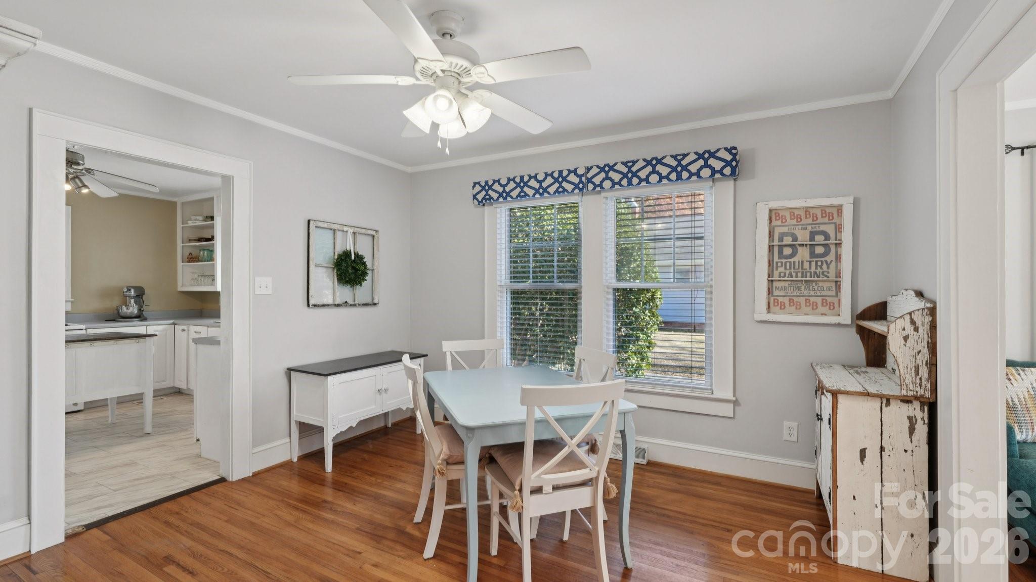 552 Hyde Park Drive NE — Concord