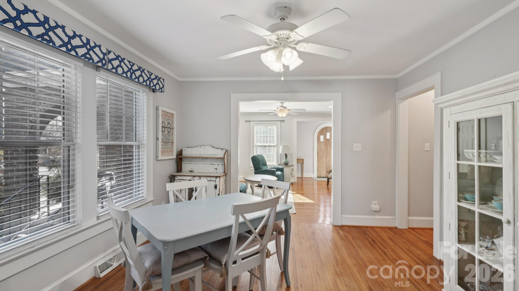 552 Hyde Park Drive NE — Concord