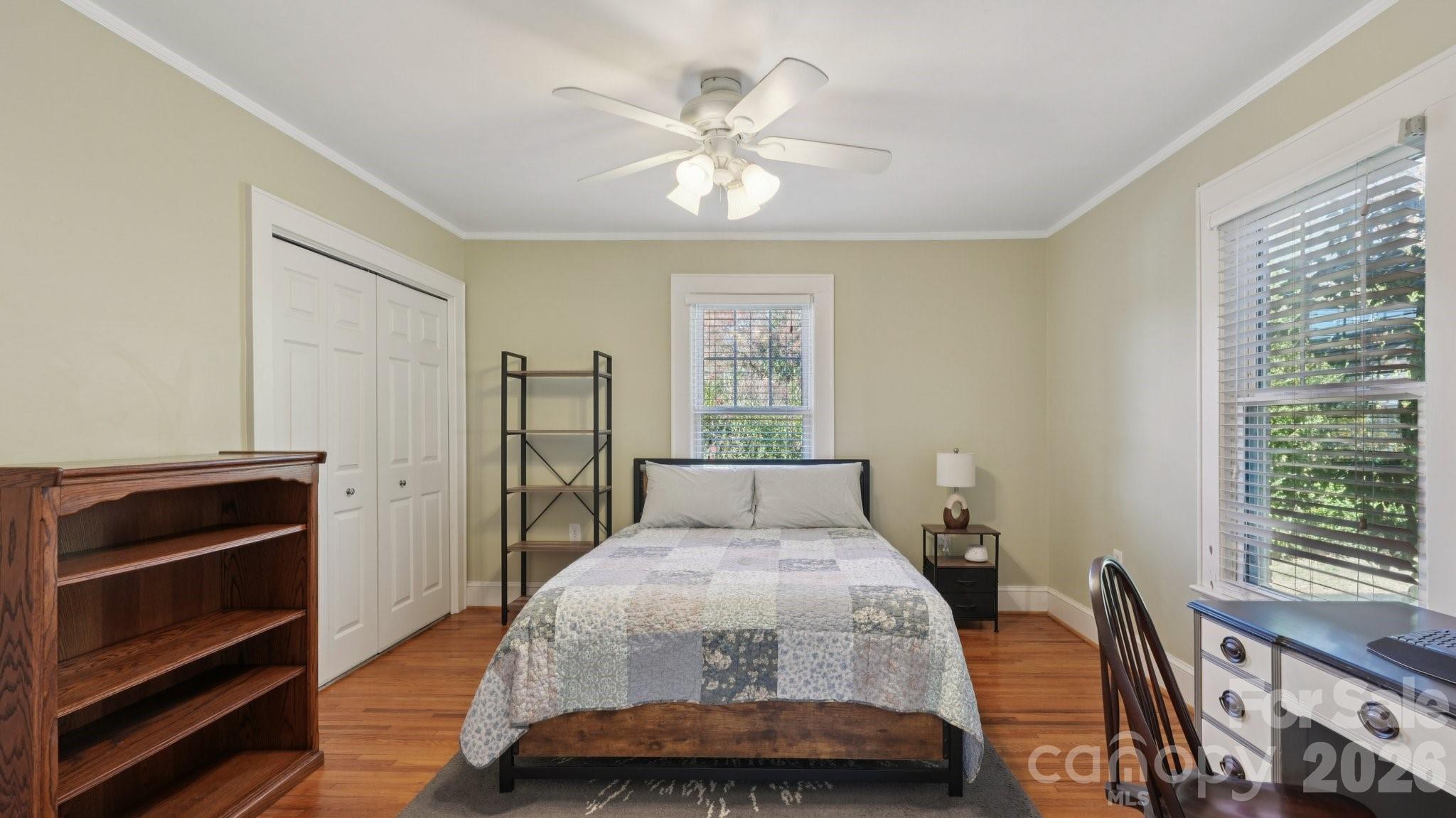 552 Hyde Park Drive NE — Concord