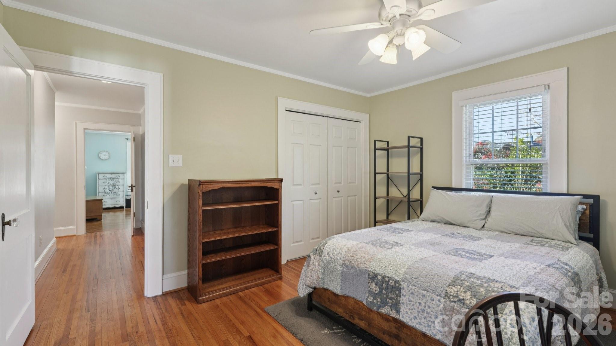 552 Hyde Park Drive NE — Concord