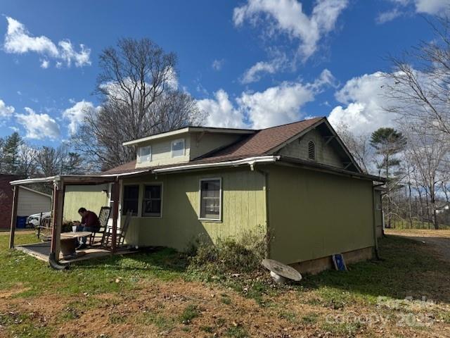 25 Highland Street — Weaverville
