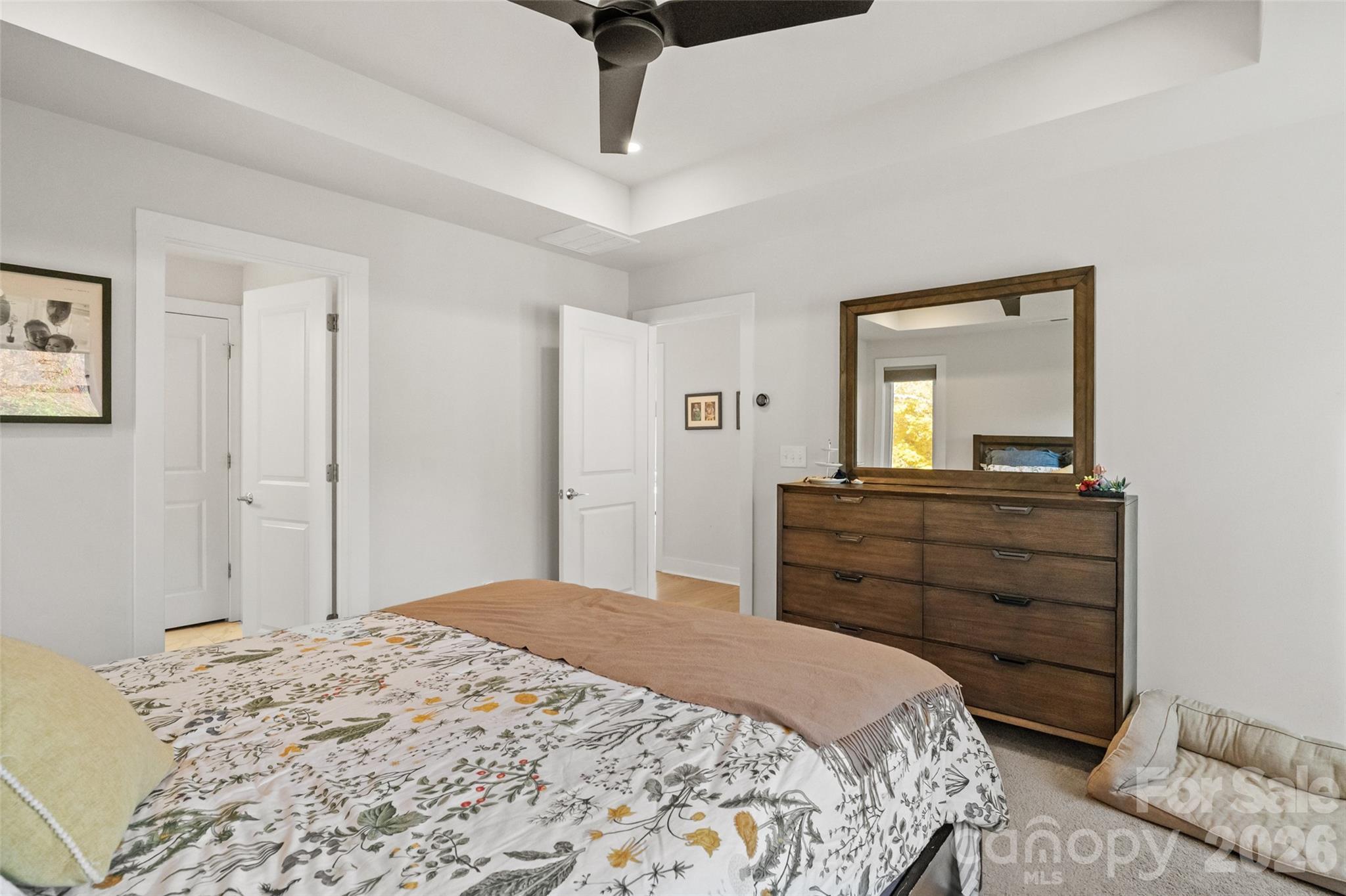 1549 Pinecrest Avenue — Charlotte