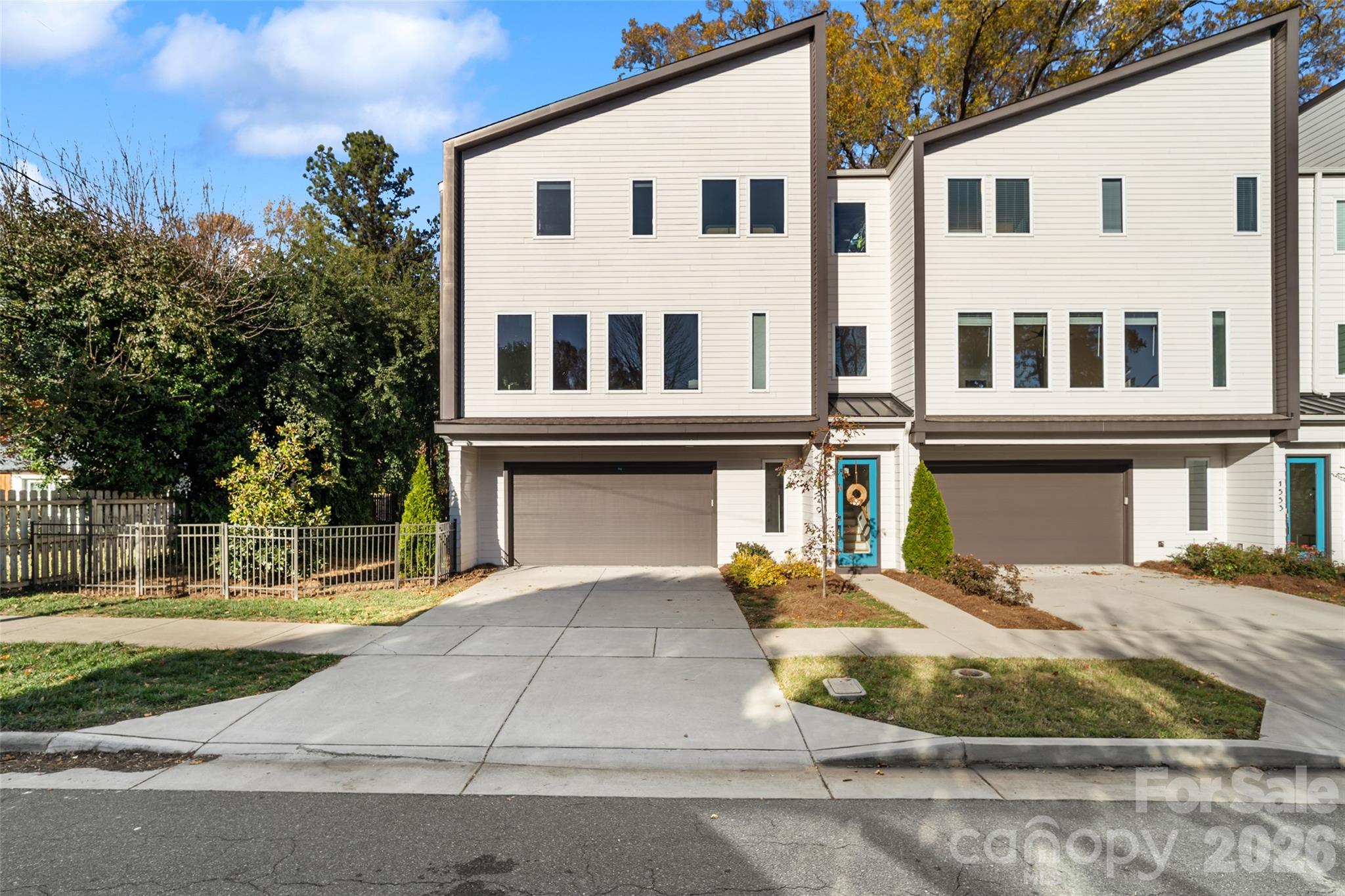 1549 Pinecrest Avenue — Charlotte