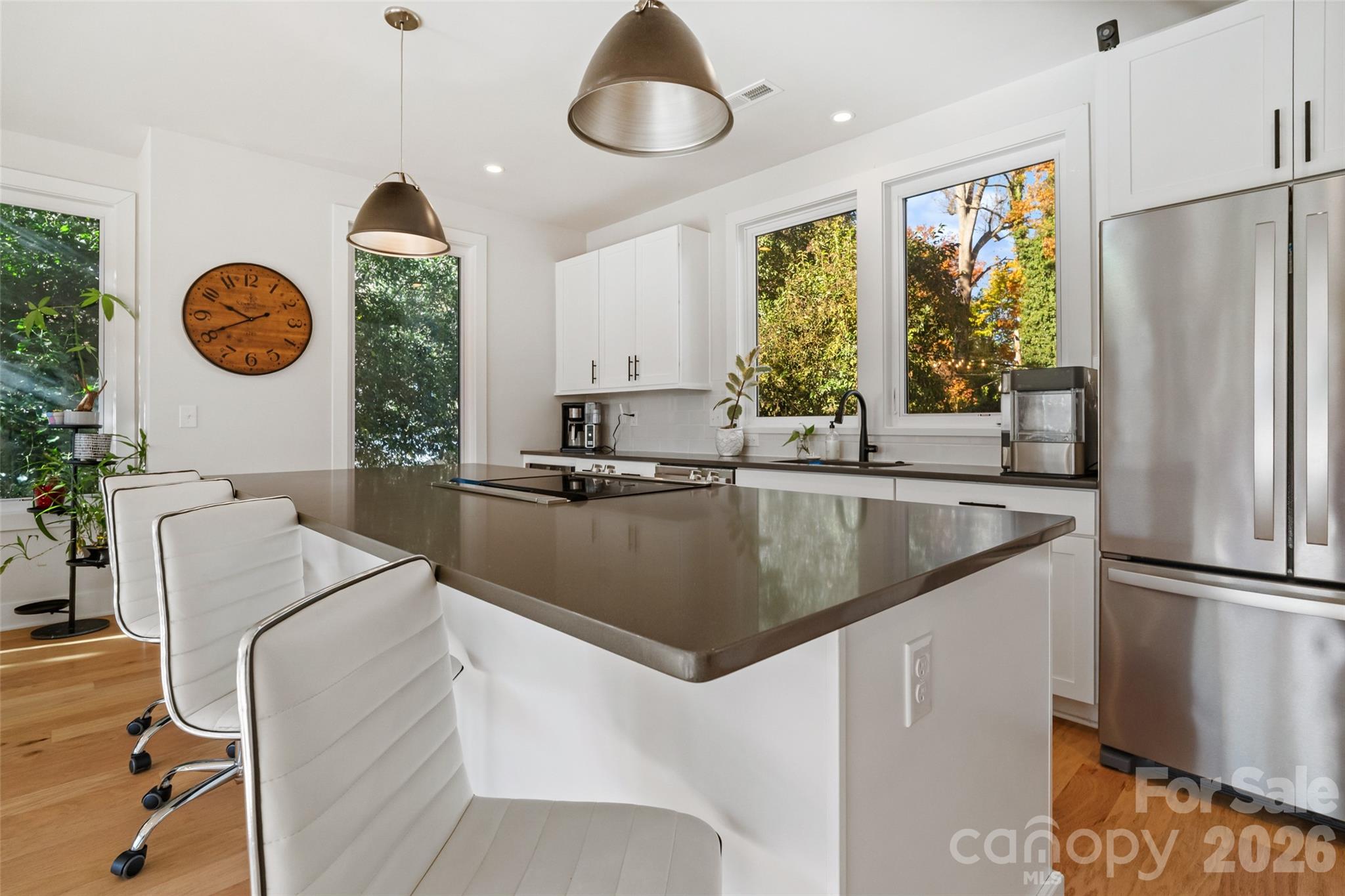 1549 Pinecrest Avenue — Charlotte