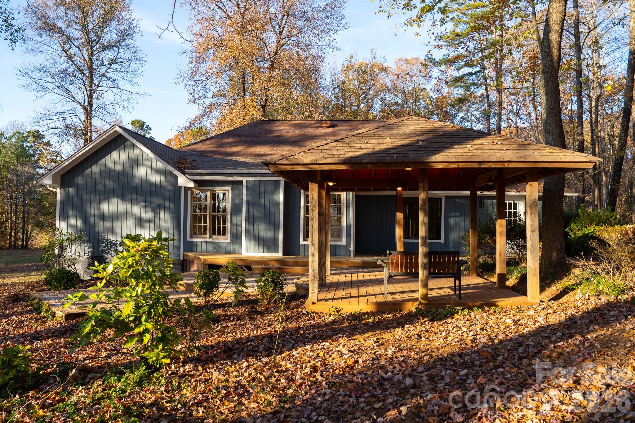 44585 Baldwin Road — New London