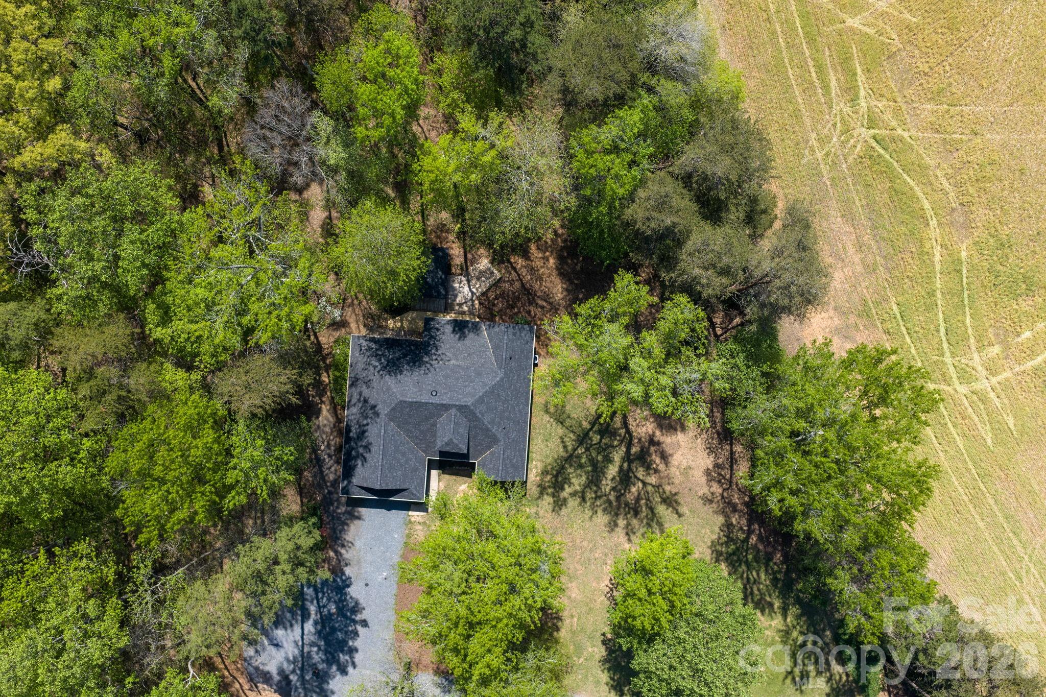 44585 Baldwin Road — New London