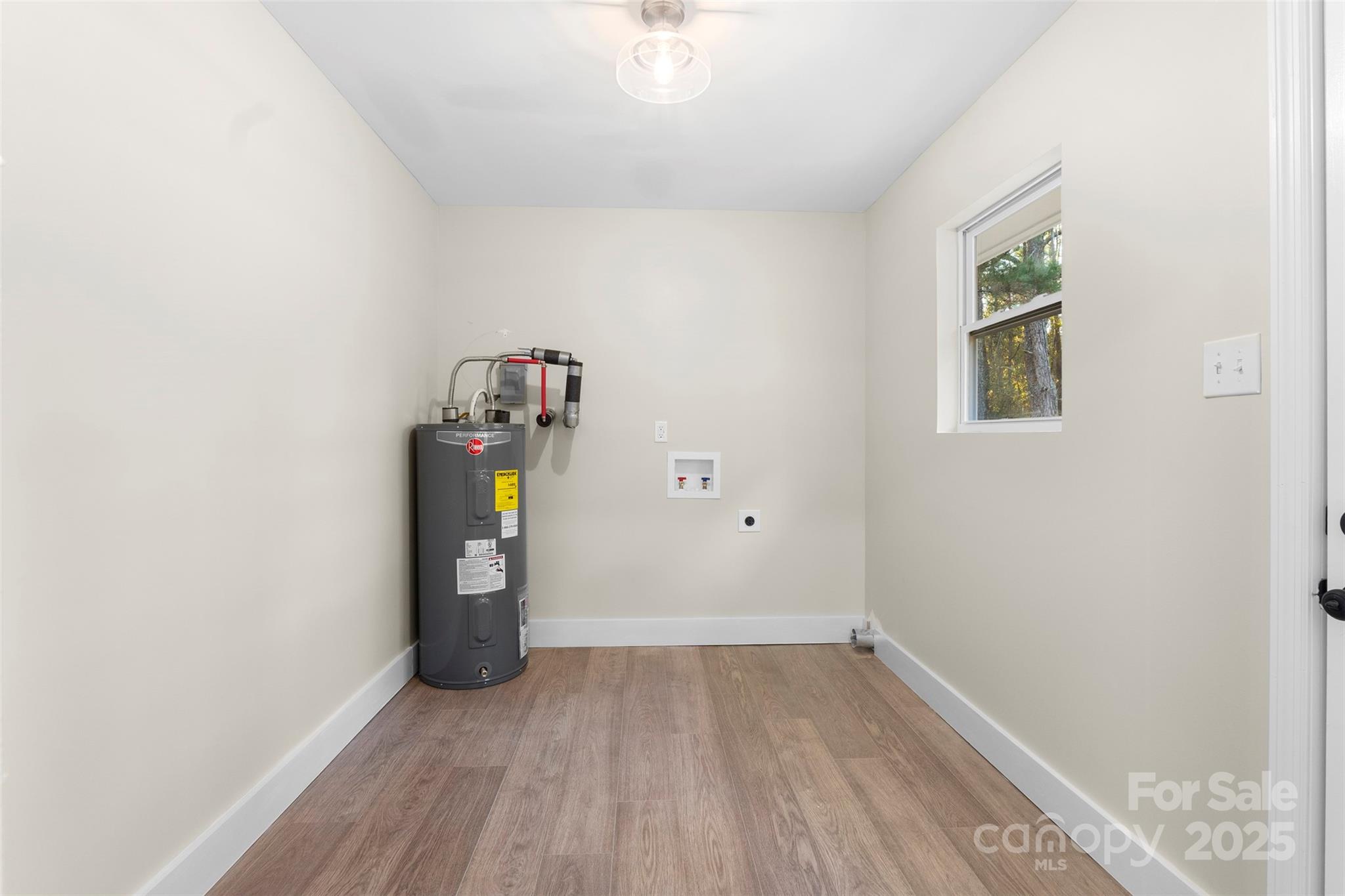 15861 Palmer Road — Marston