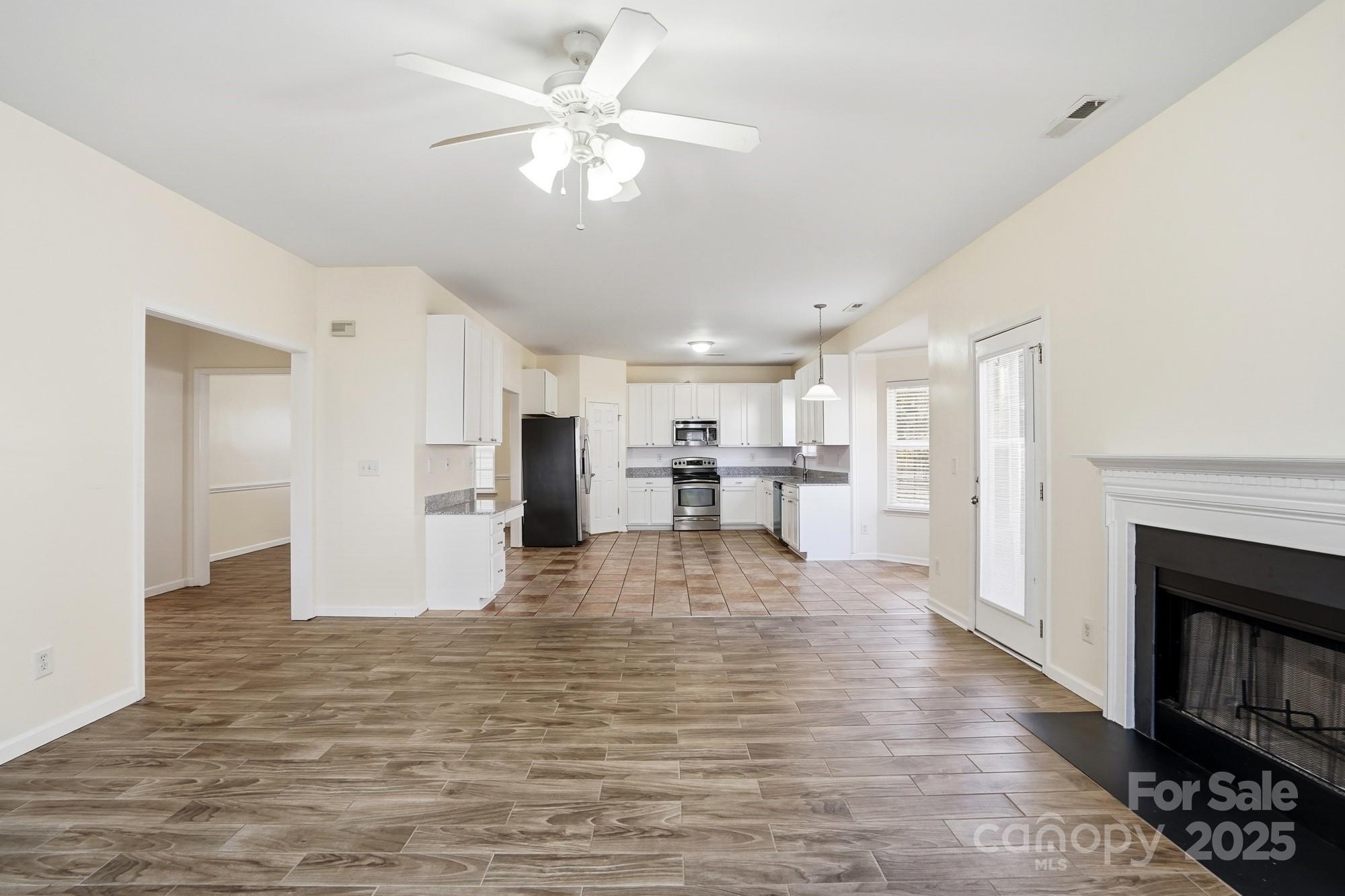 2019 Aberglen Drive — Charlotte