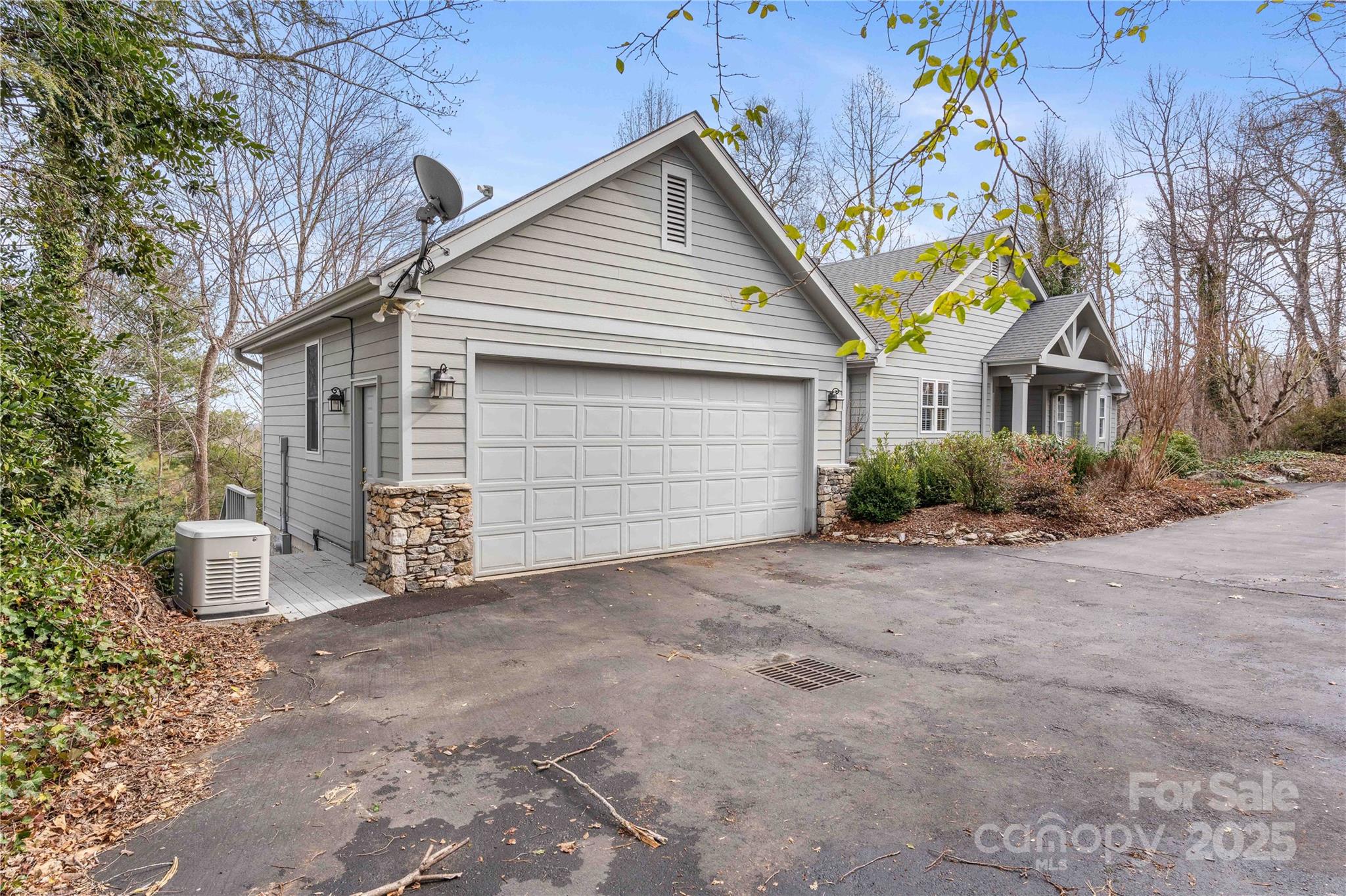 180 High Road Overlook — Hendersonville